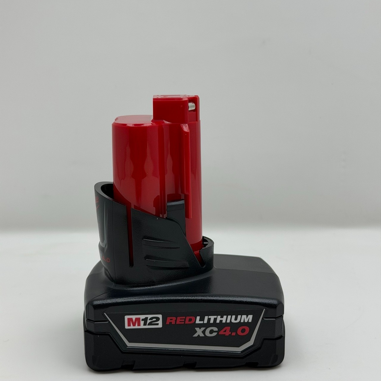 Milwaukee Fuel M12 (3404-20) – 12V 1/2″ Hammer Drill Driver w/ XC 4.0 Battery