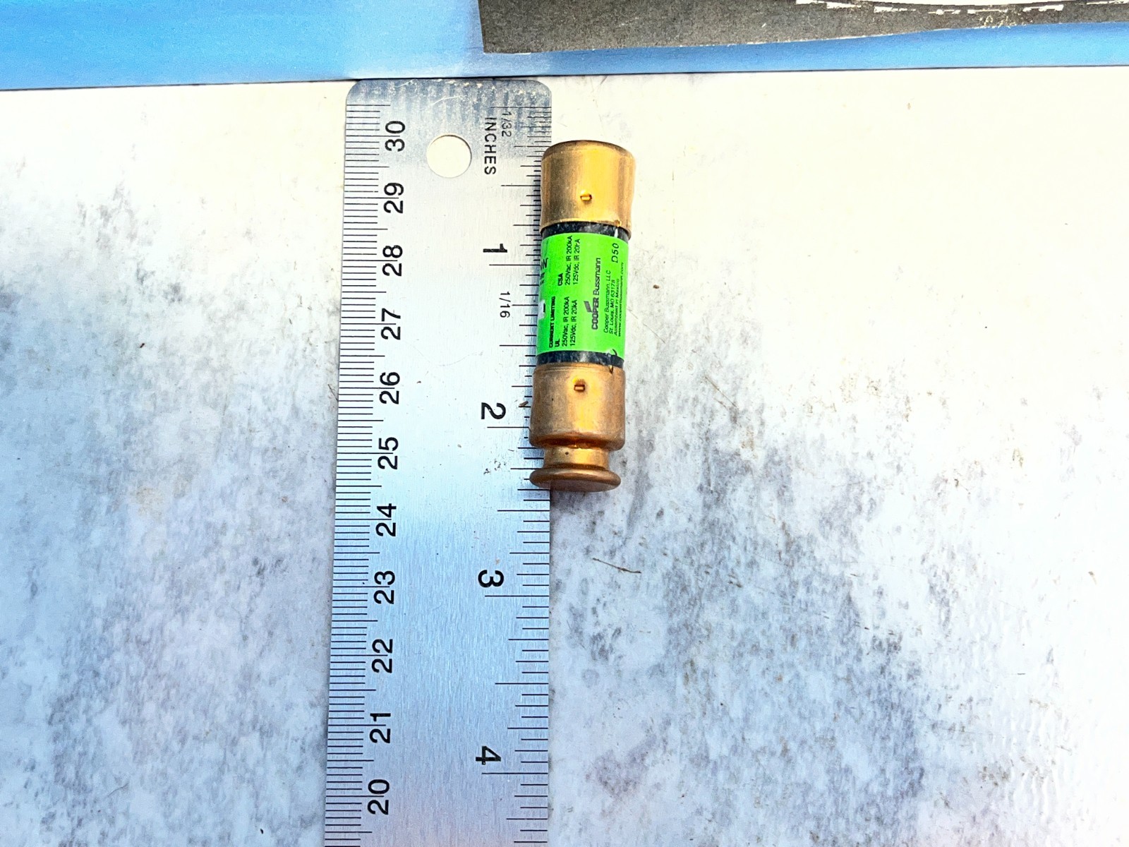 BUSSMANN FUSETRON FRN-R-6/10- 6/10AMP, 250V ENERGY EFFICIENT FUSES- LOT OF 8