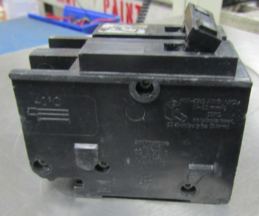 😍 SQUARE D 100 A CIRCUIT BREAKER 120/240 V 2 POLE PLUG IN 10KA TYPE HOM HOM2100