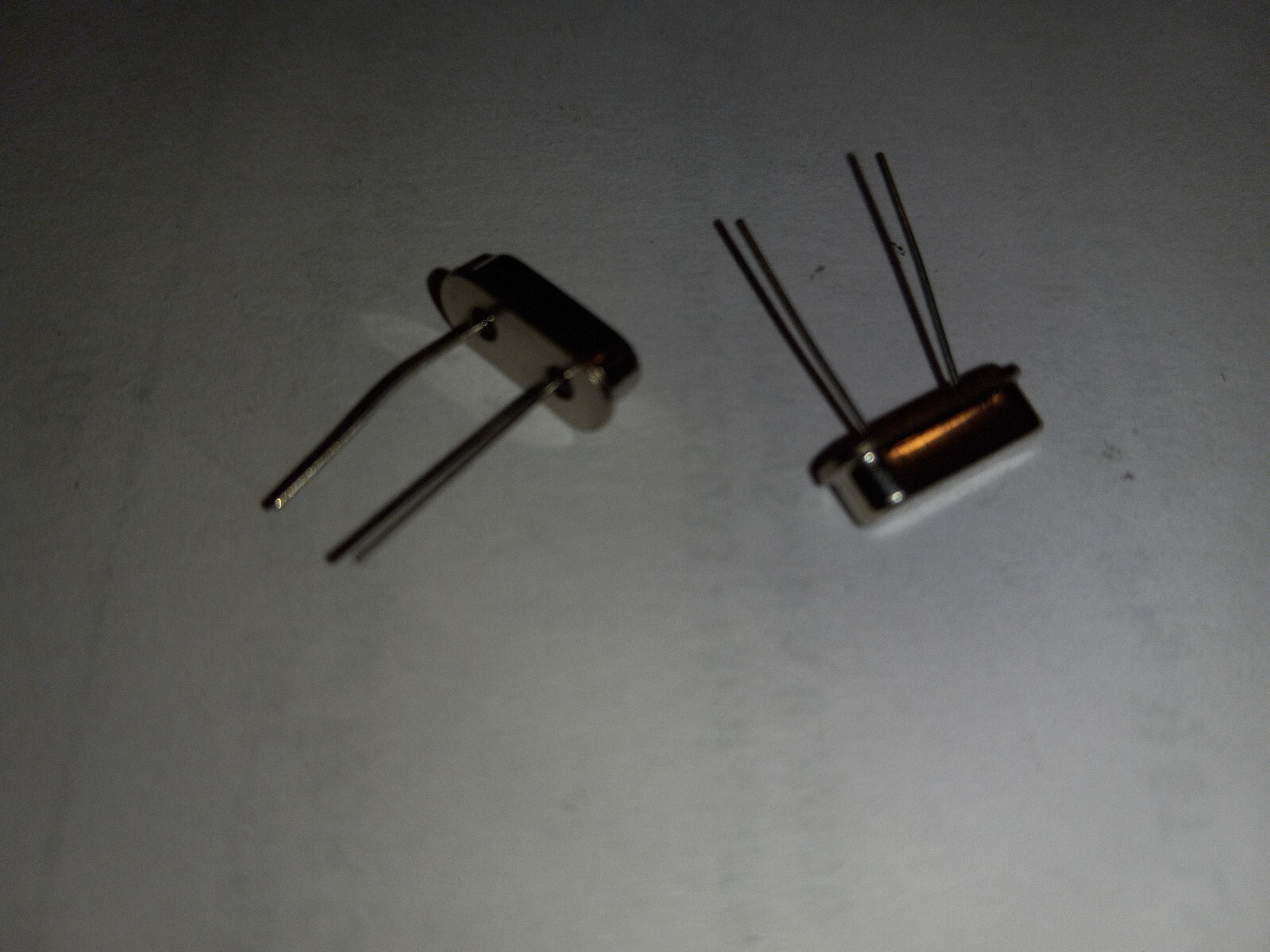 (Lot of 2) 12.000 MHz Crystal Wire Leads HC-49/S USA Seller