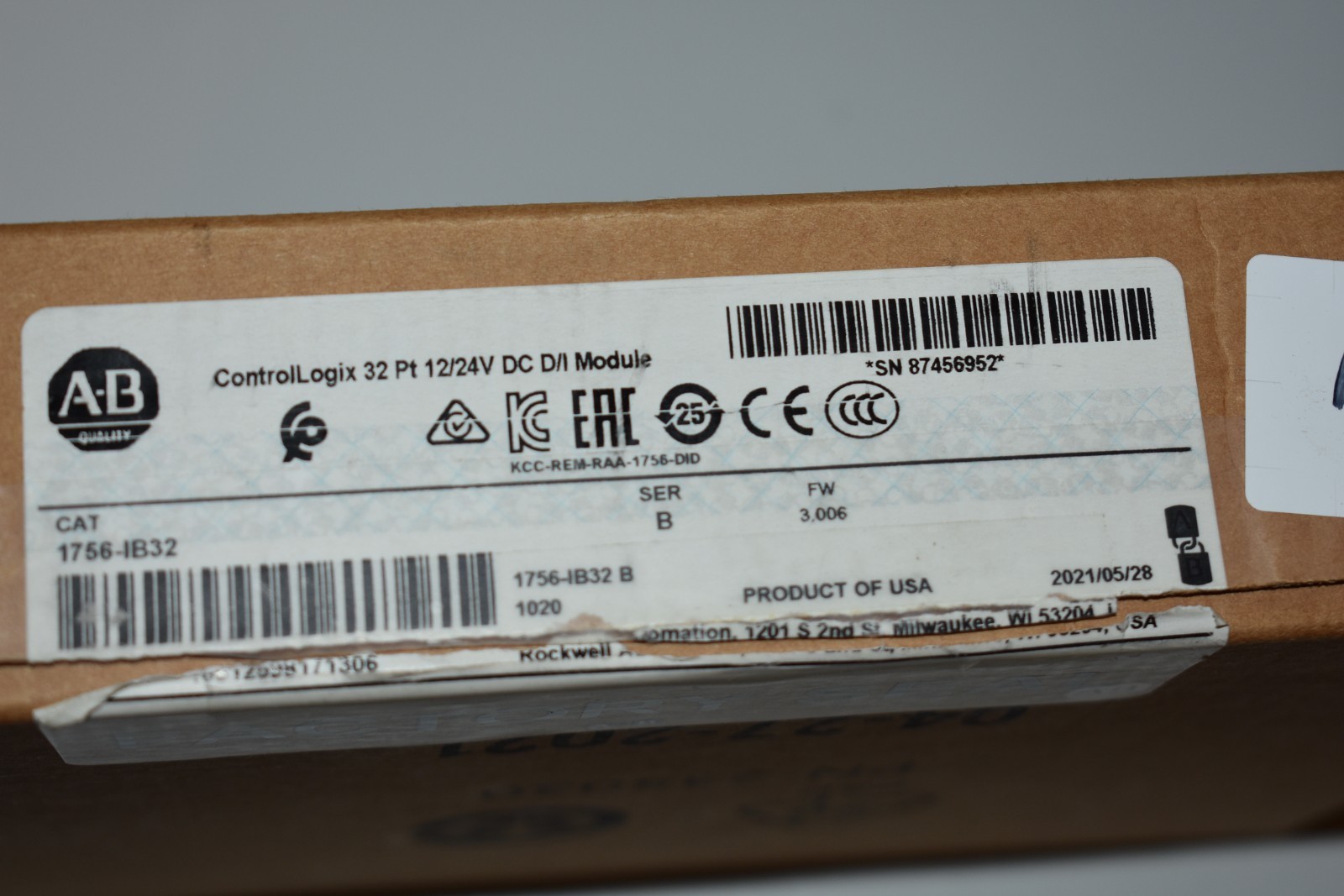 1756-IB32 ALLEN BRADLEY INPUT MODULE SERIES B 2021 NEW SURPLUS