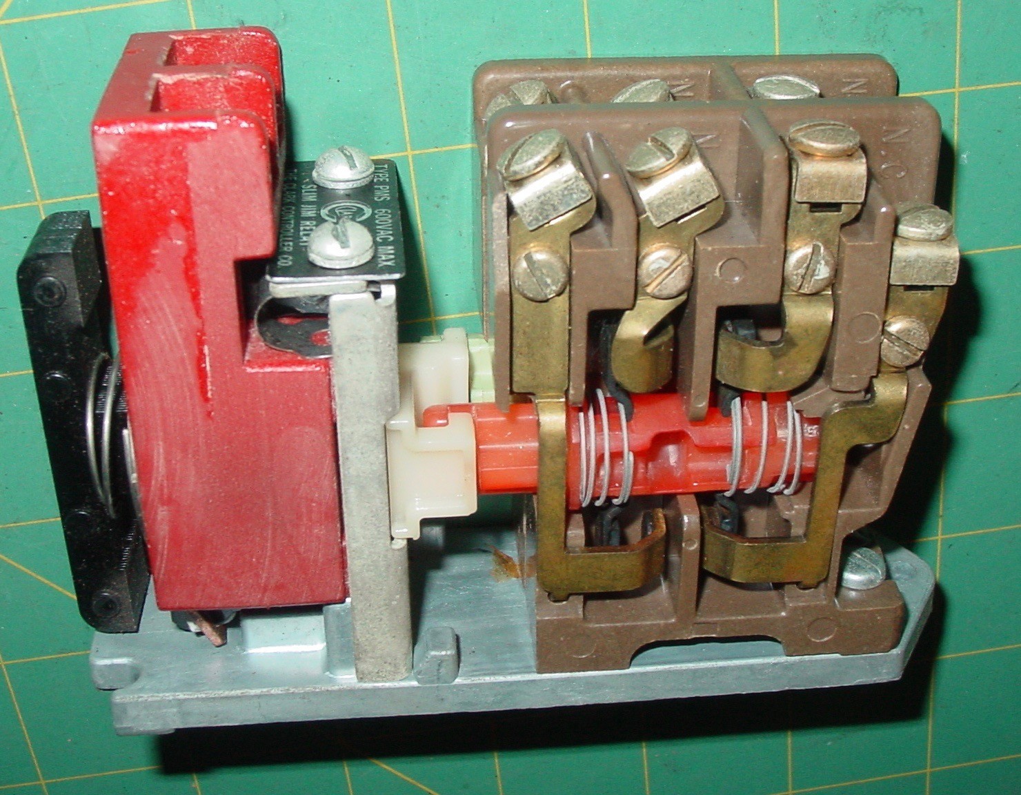 Clark Control 7305 TYPE PMS SLIM JIM RELAY TB-139-1 Untested Spare Parts Supply