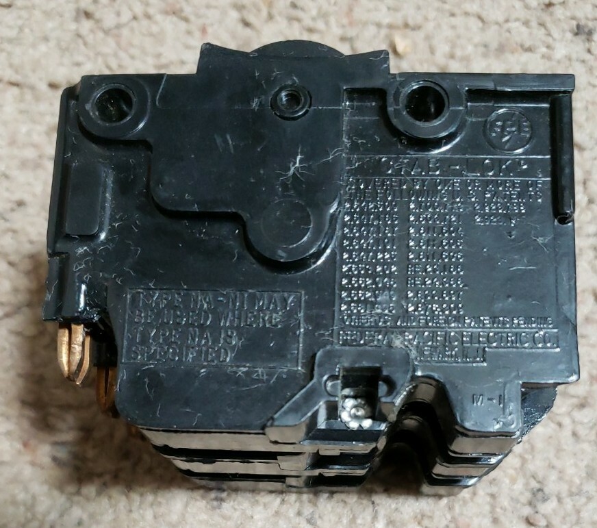 FPE Federal Pacific Electric 3 Pole 15 amp Stab-lok Circuit Breaker Type NA315