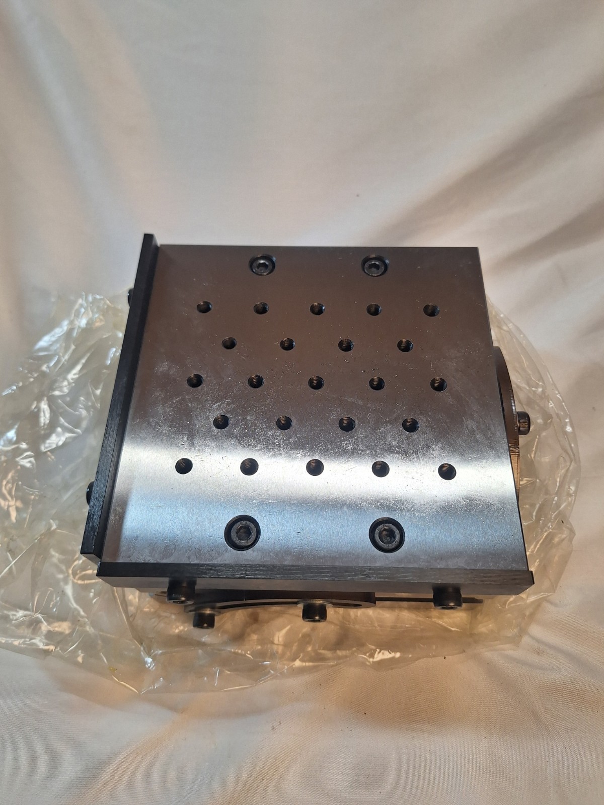 SC09130113 6″ Wide x 3-1/4″ H, Compound Precision Sine Plate, Value Collection