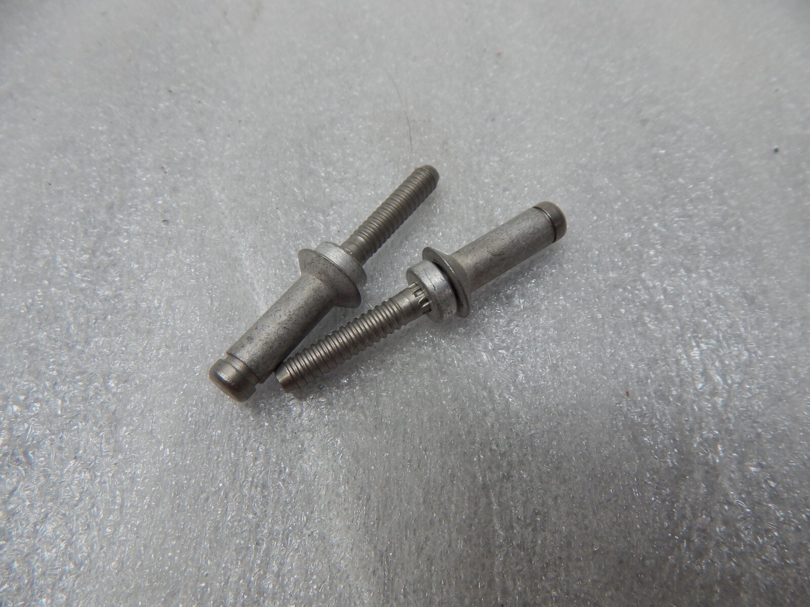 1/4 ” 100 deg. flat head Cherrymax rivet 3/4 long with a 3/16 pull mandrel A286