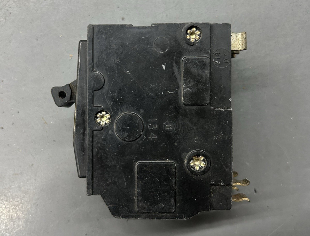 Lot of 5 Square D QO260 60 Amp 2-Pole Circuit Breaker 120/240V QO Visi-Trip Used