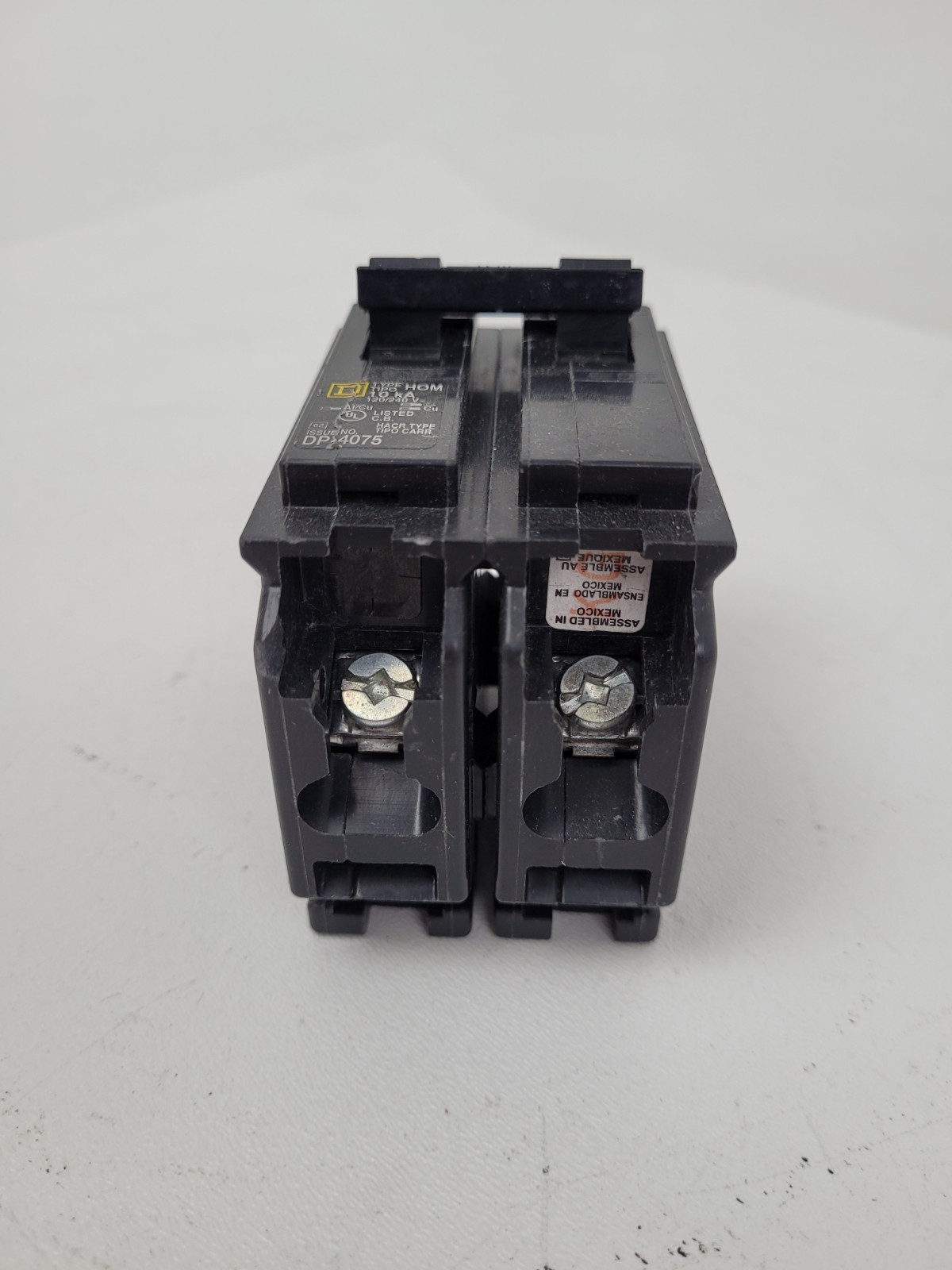 HOM225 Square D 25 Amp 240 Volt Circuit Breaker – Next Day Option – Flaw – New