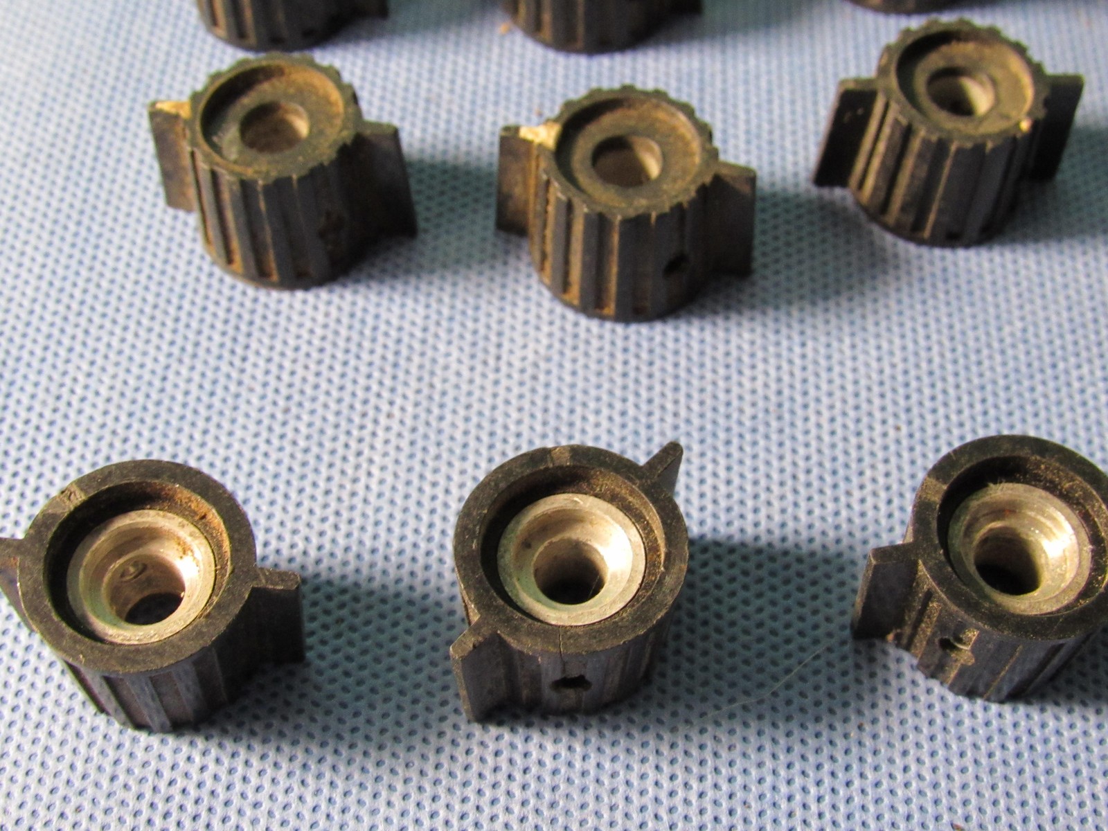 Vintage Ribbed Control Knobs Lot 19 Black Plastic Brass Inserts Pointer Tab