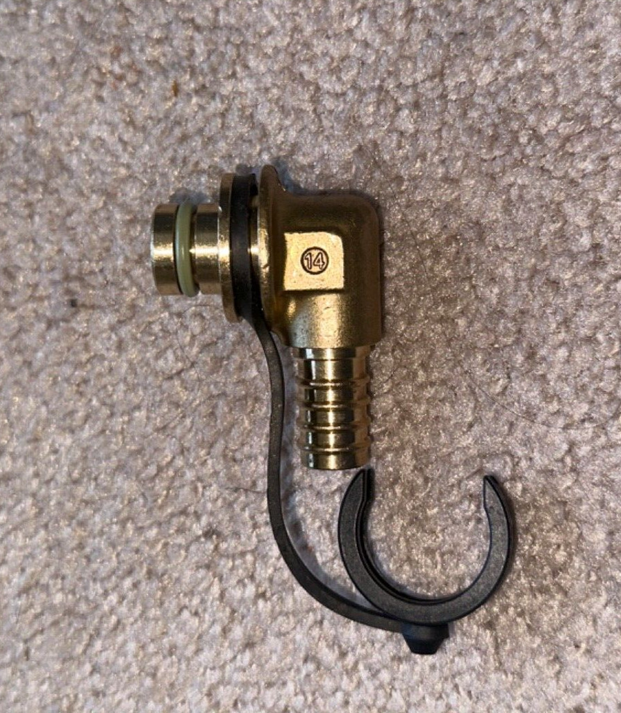 Voss 3/8″ x 5/8″ Brass Barb Quick Pneumatic Elbow Connector Nozzle 90°