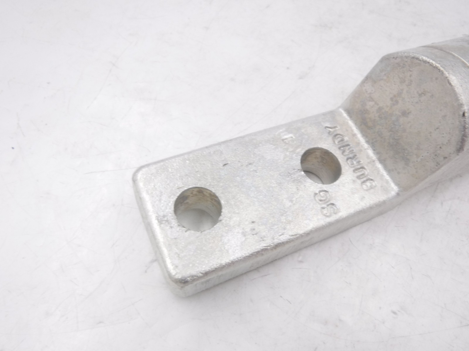 Burndy 2 hole 600-750kcmil Qikshear Shear Bolt Lug KASB39U2N