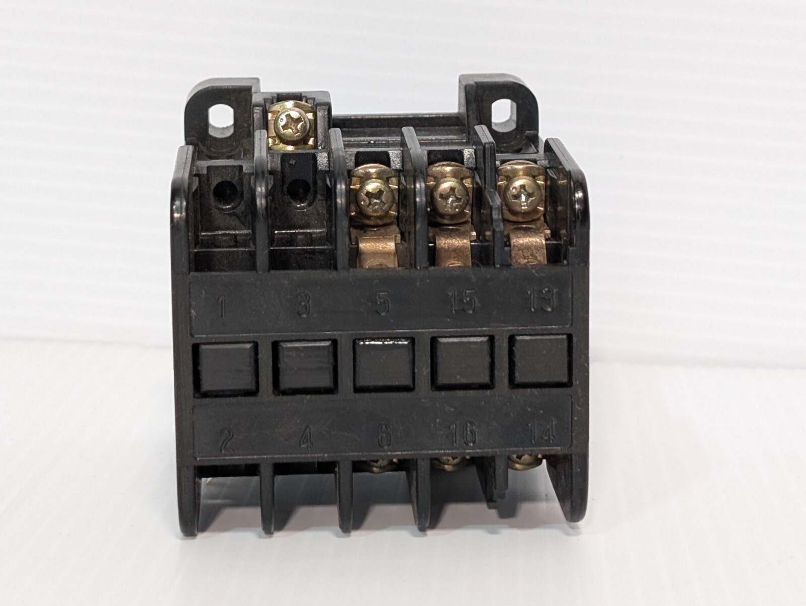 Fuji Electric SRC 3631-5-1F Magnetic Contactor 100-110V, 50/60Hz Coil