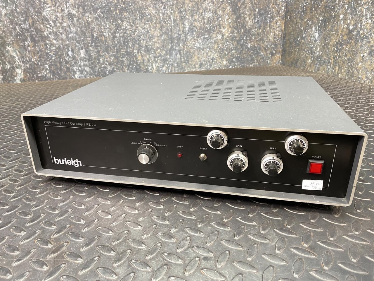 Burleigh PZ-70 Variable HV DC Power Supply 0-500V / 0-1000V