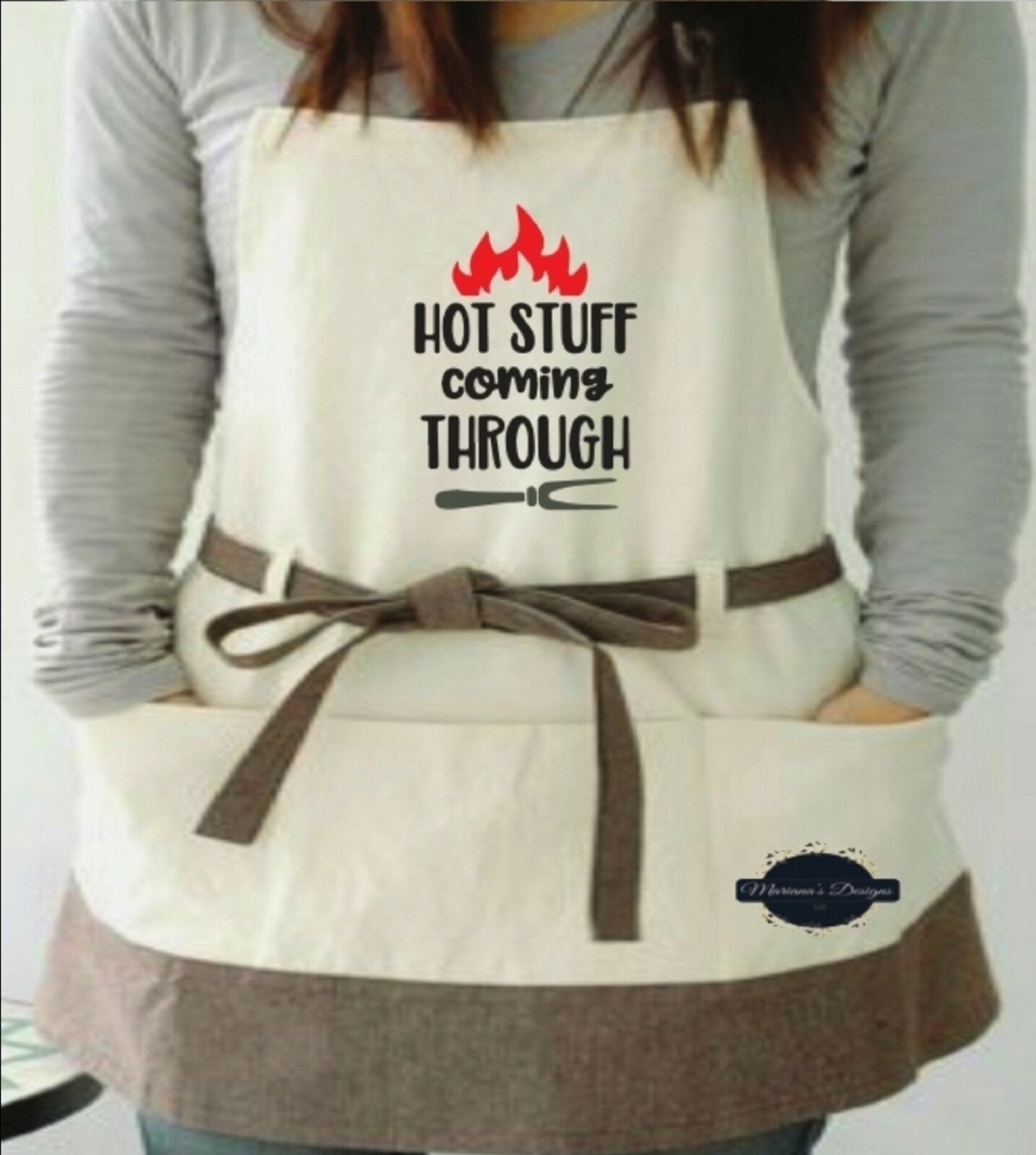 Apron for kitchen, garden and arts – personalized design, 3 pockets