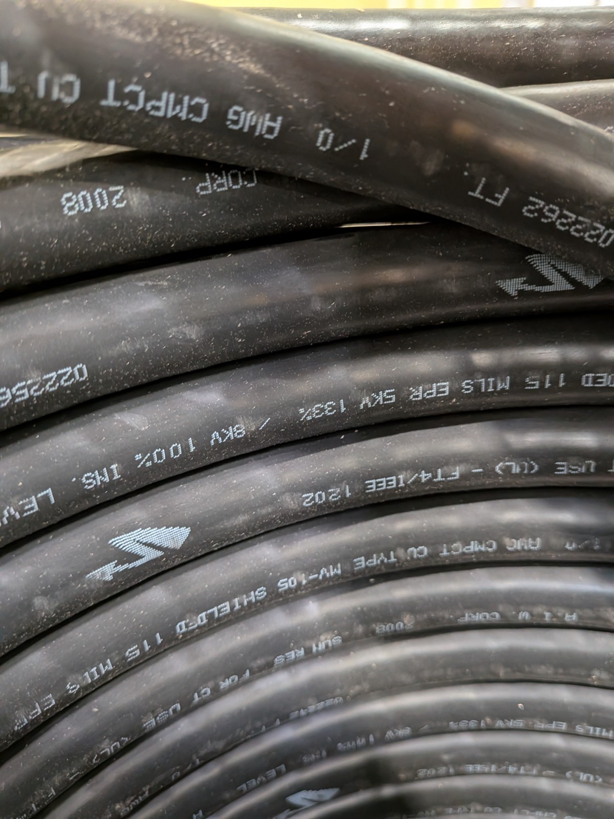 83′ 1/0 AWG Type MV-105 Medium Voltage Power Cable PVC Jacket 5KV/8KV