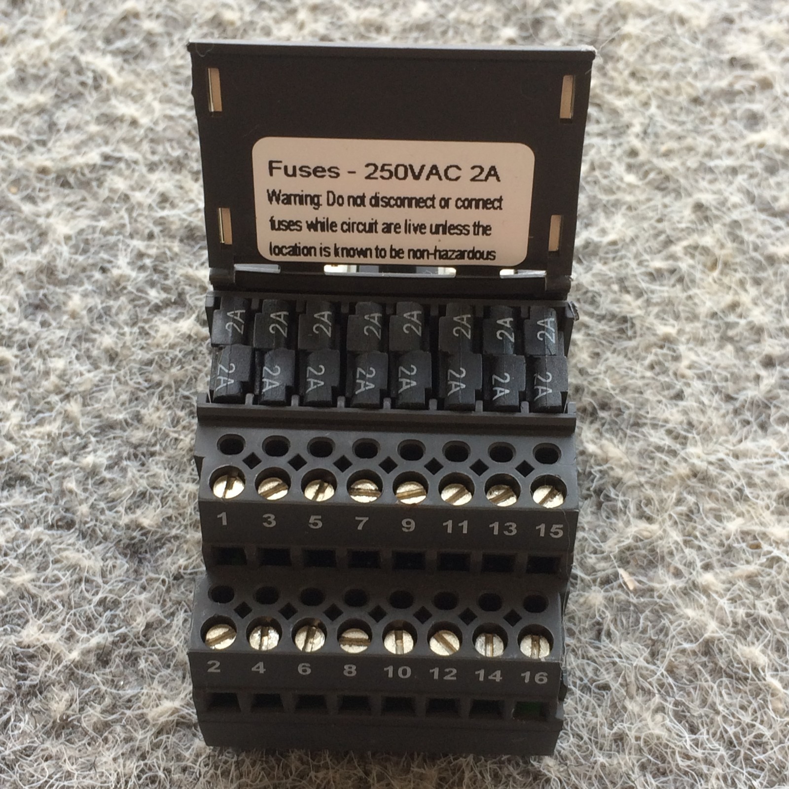 Fisher Rosemount DELTA KJ4001X1-CB1 Fused I/O Terminal