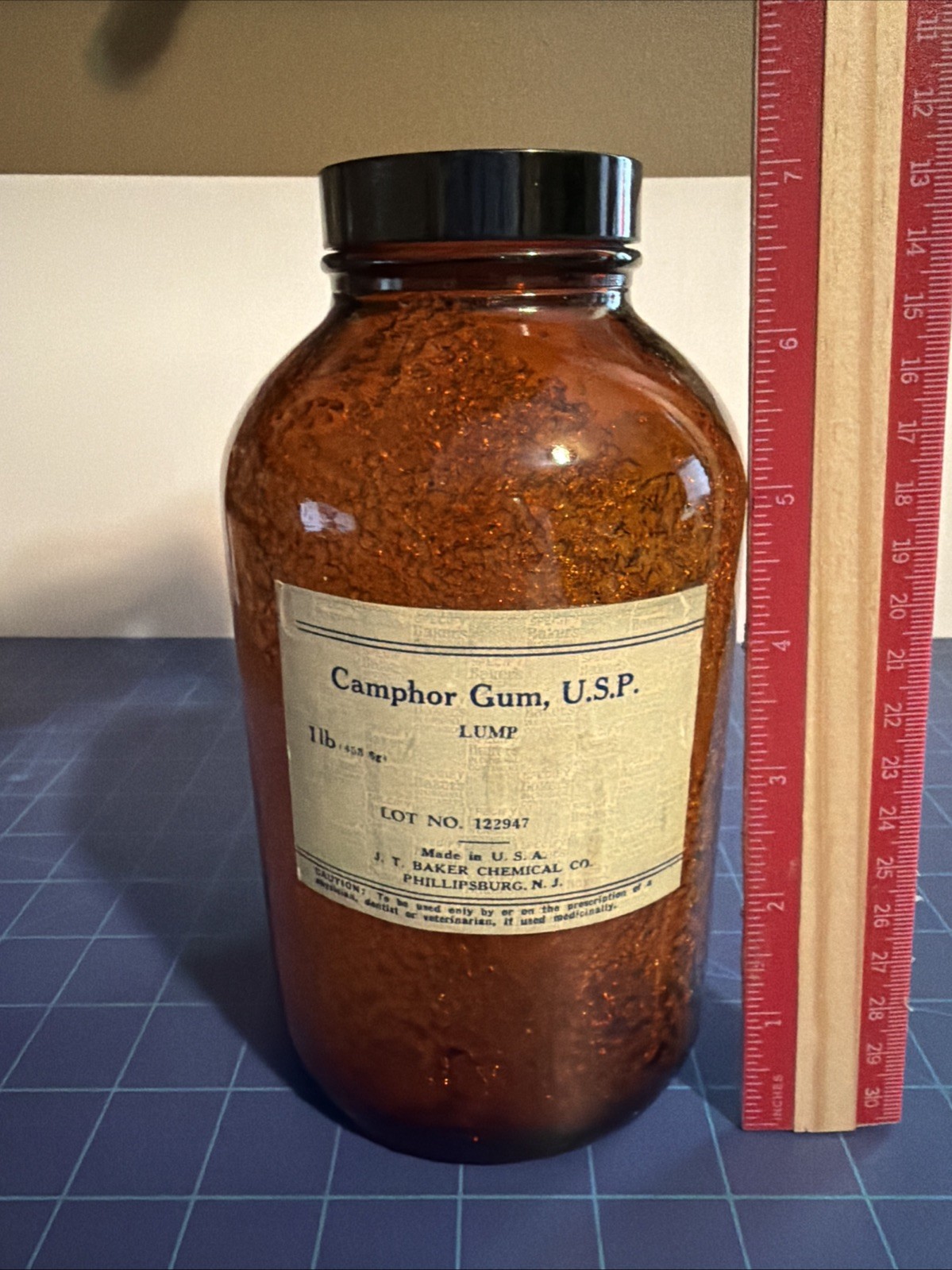 Vintage Camphor Gum Lump – JT Baker Chemical Co. NJ, 1 pound Brown glass jar.