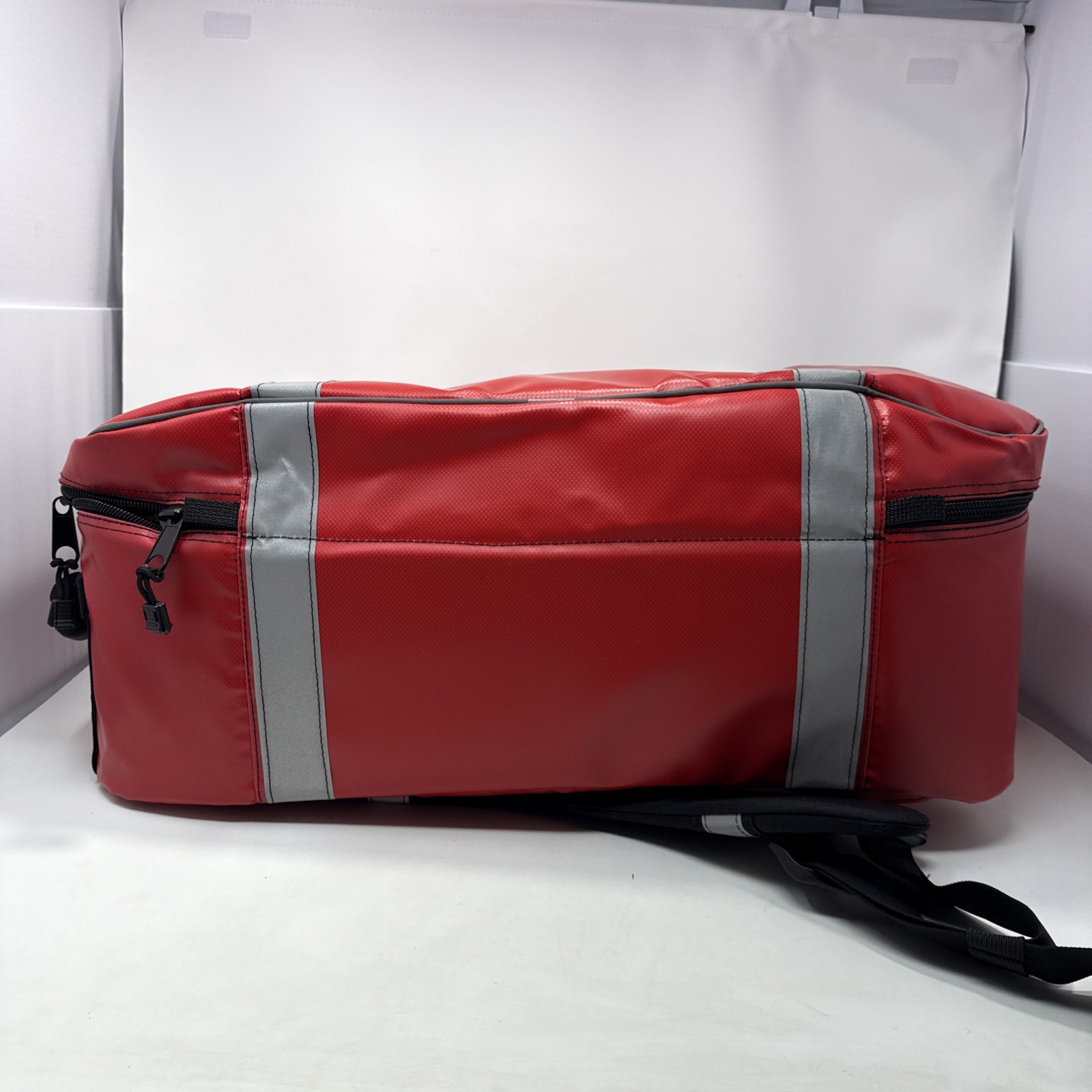 Iron Duck Lucas 2 Red BLS Backpack First Responders EMT Medical Trauma Bag READ!