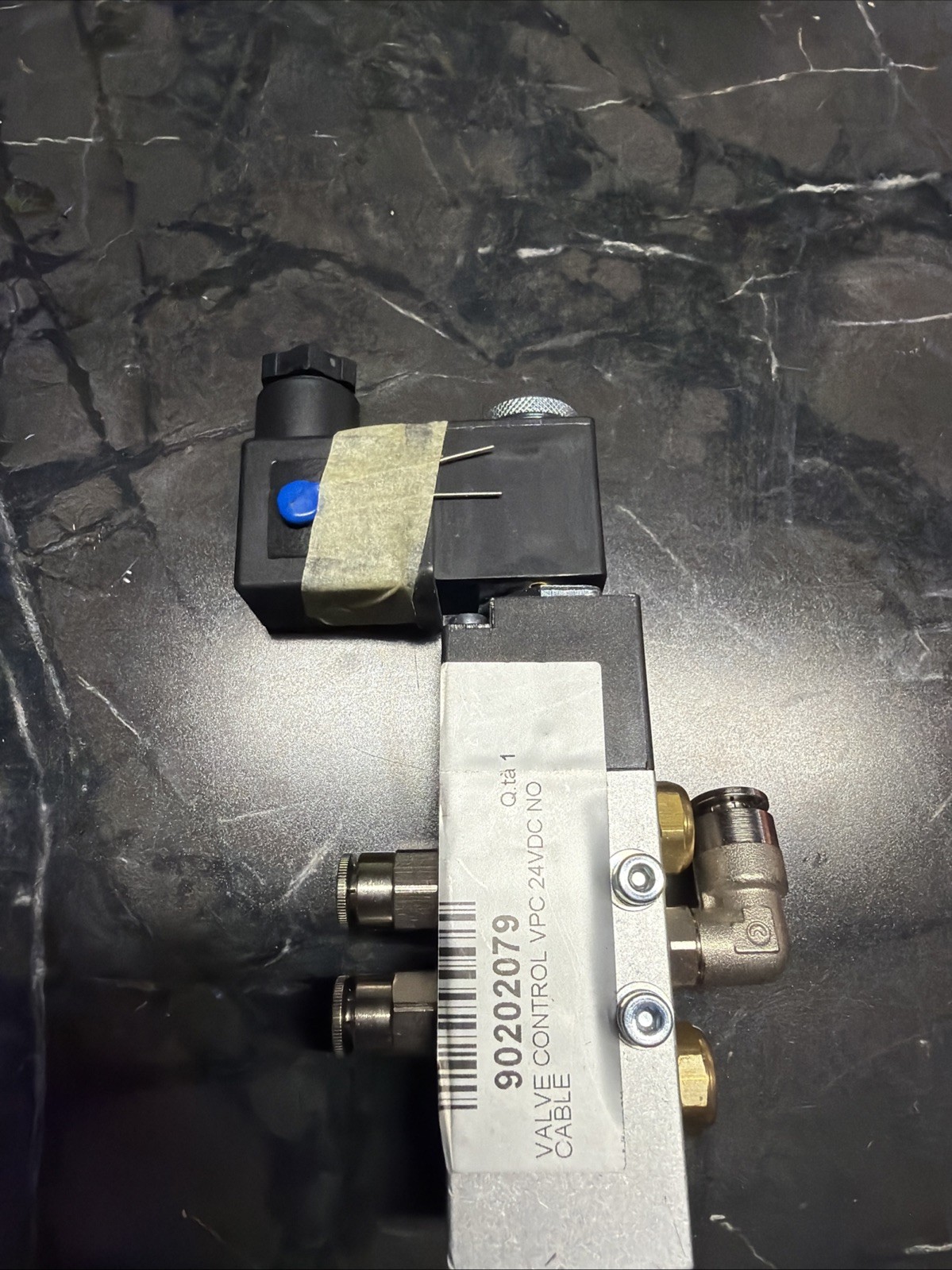 Camozzi Single Solenoid Valve 358-015-02, 5/2-way, G1/8, 24VDC, Spring Return