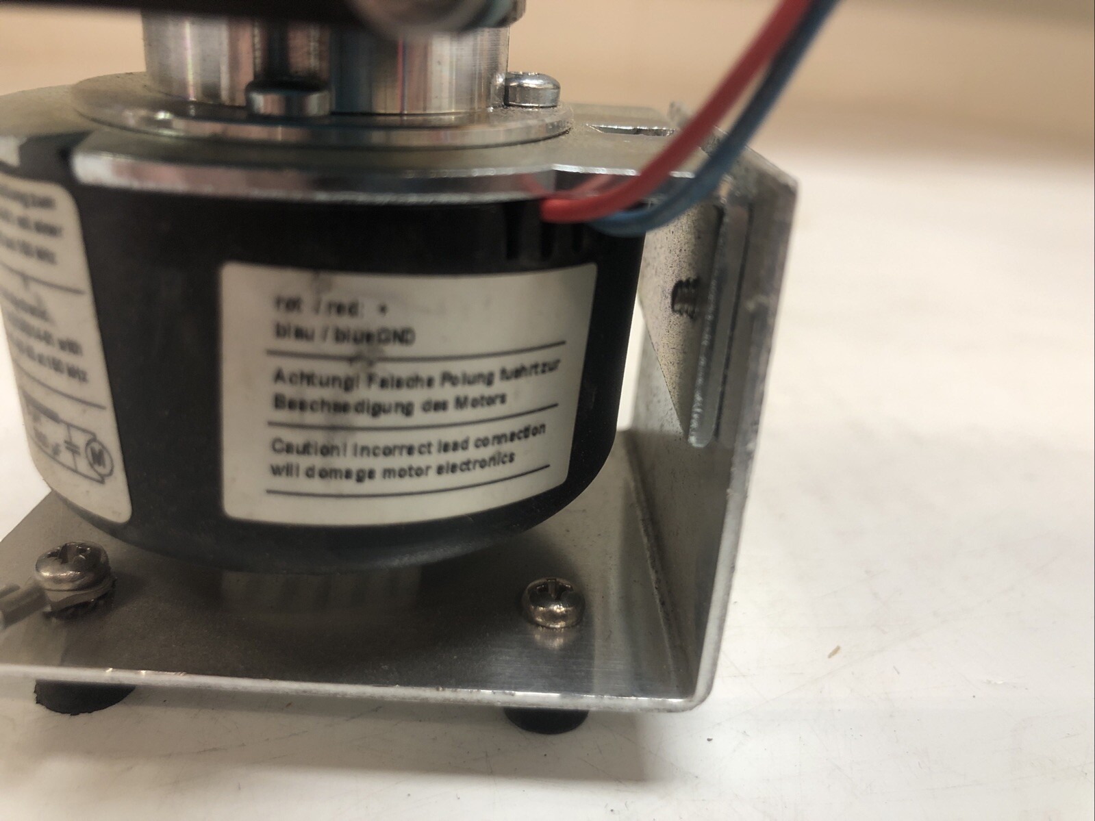 1 Used KNF PML4131-NFB 30 Diaphragm Liquid Pump 0.46A 24VDC, IP: 30, Bj: 08