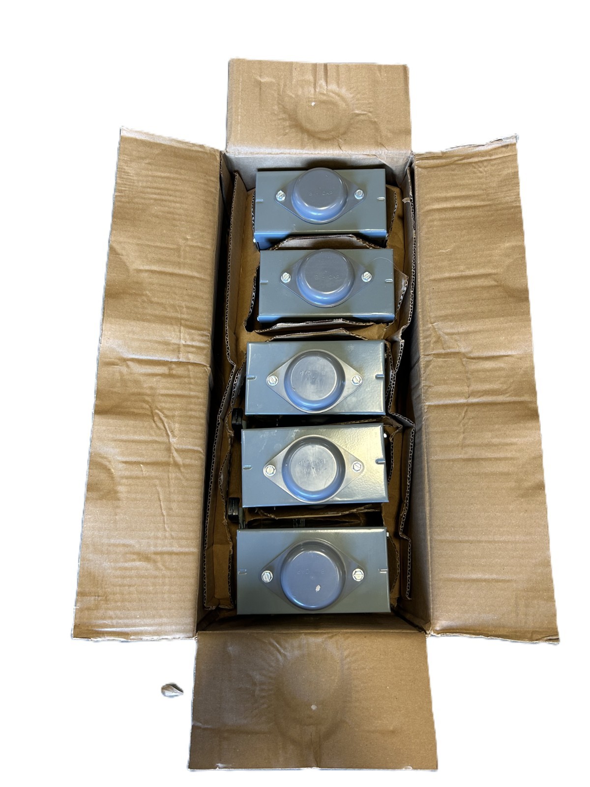 New Square D D221NRB General Duty Safety Switch 30A 240V – Lot of 5