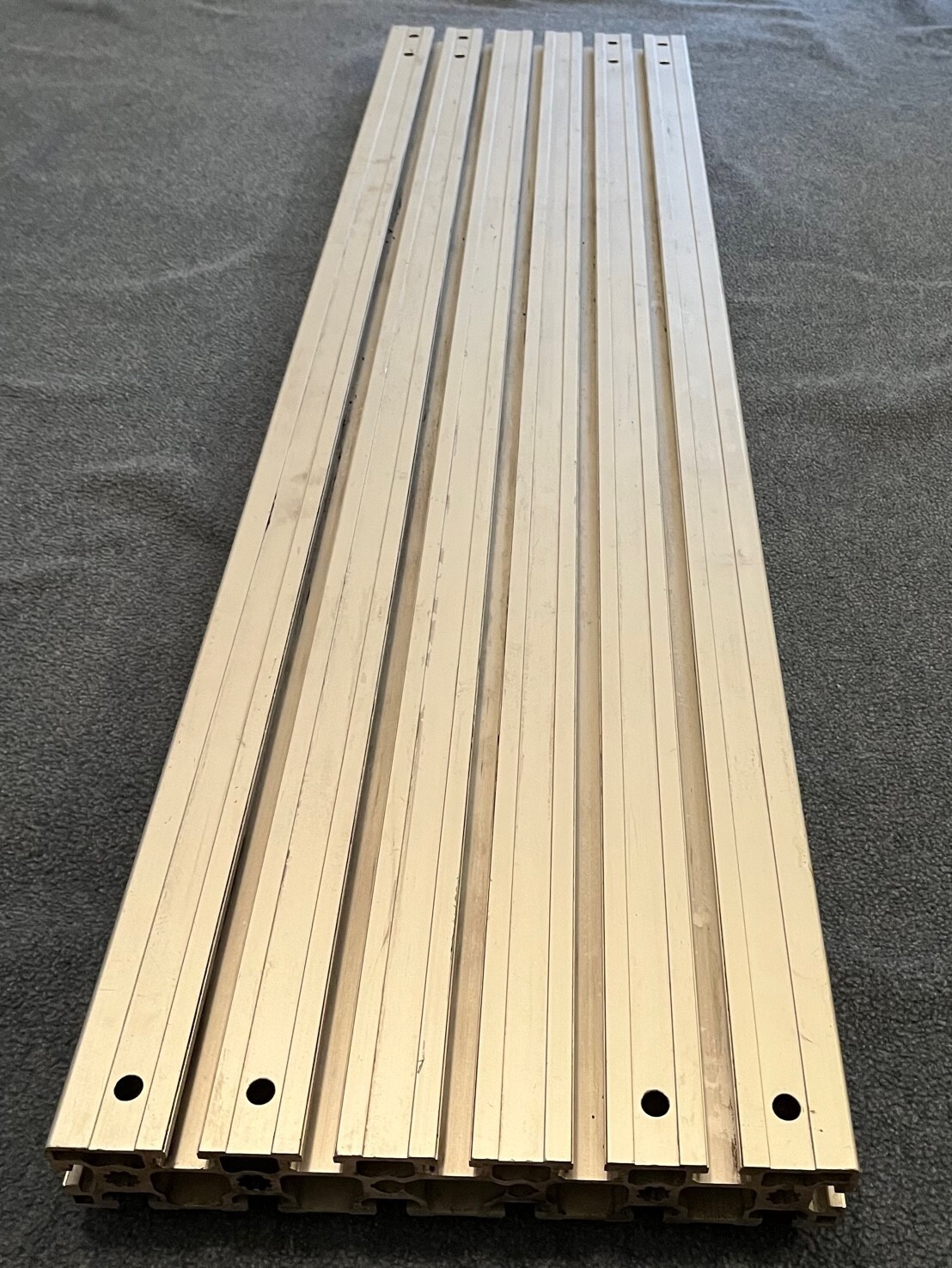 45 x 270 mm Bosch-RexRoth Aluminum Extrusion 42″ Lengths Profile 3842 992 927