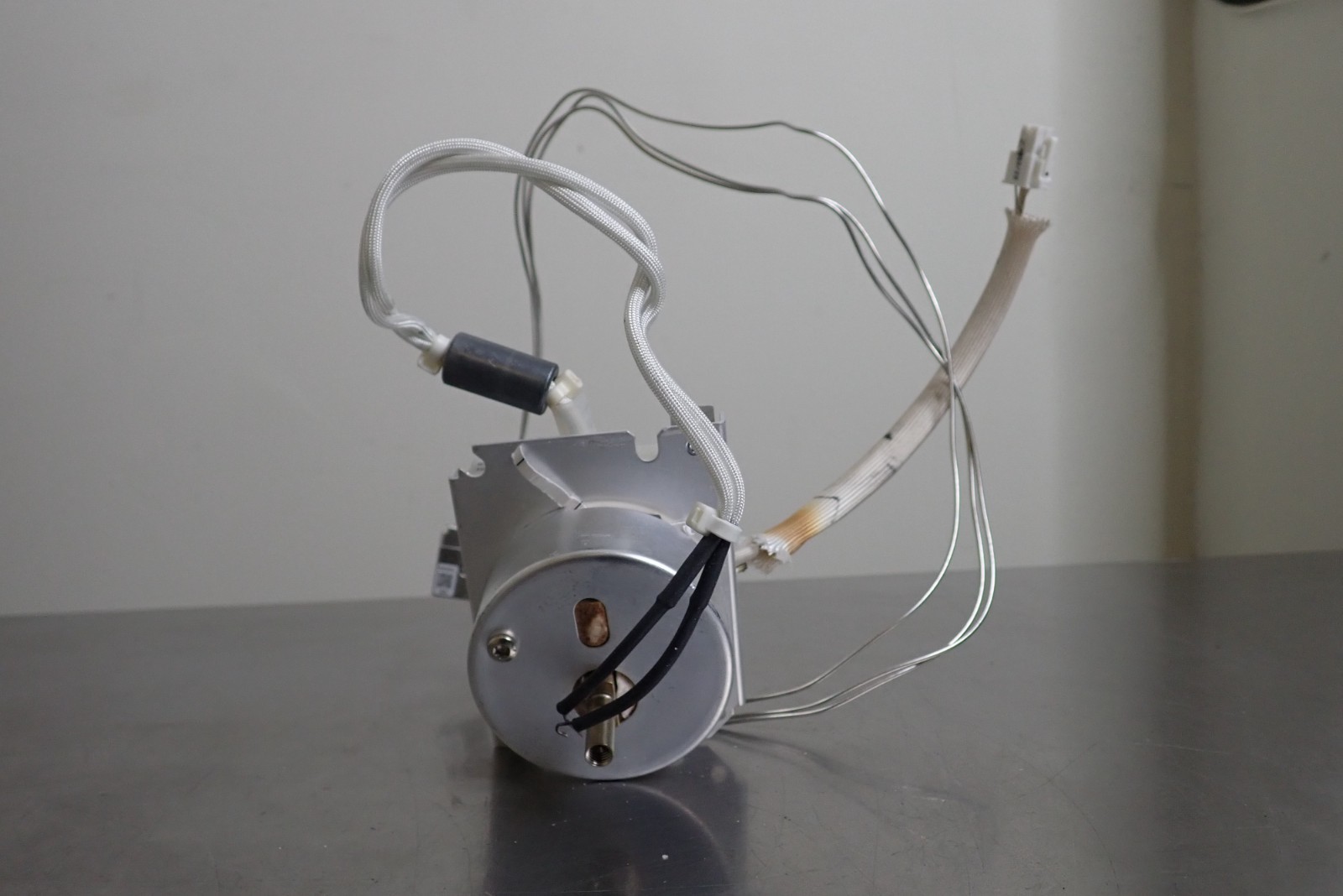 Agilent Technologies G3450-67321 8890 TCD Cell Assembly