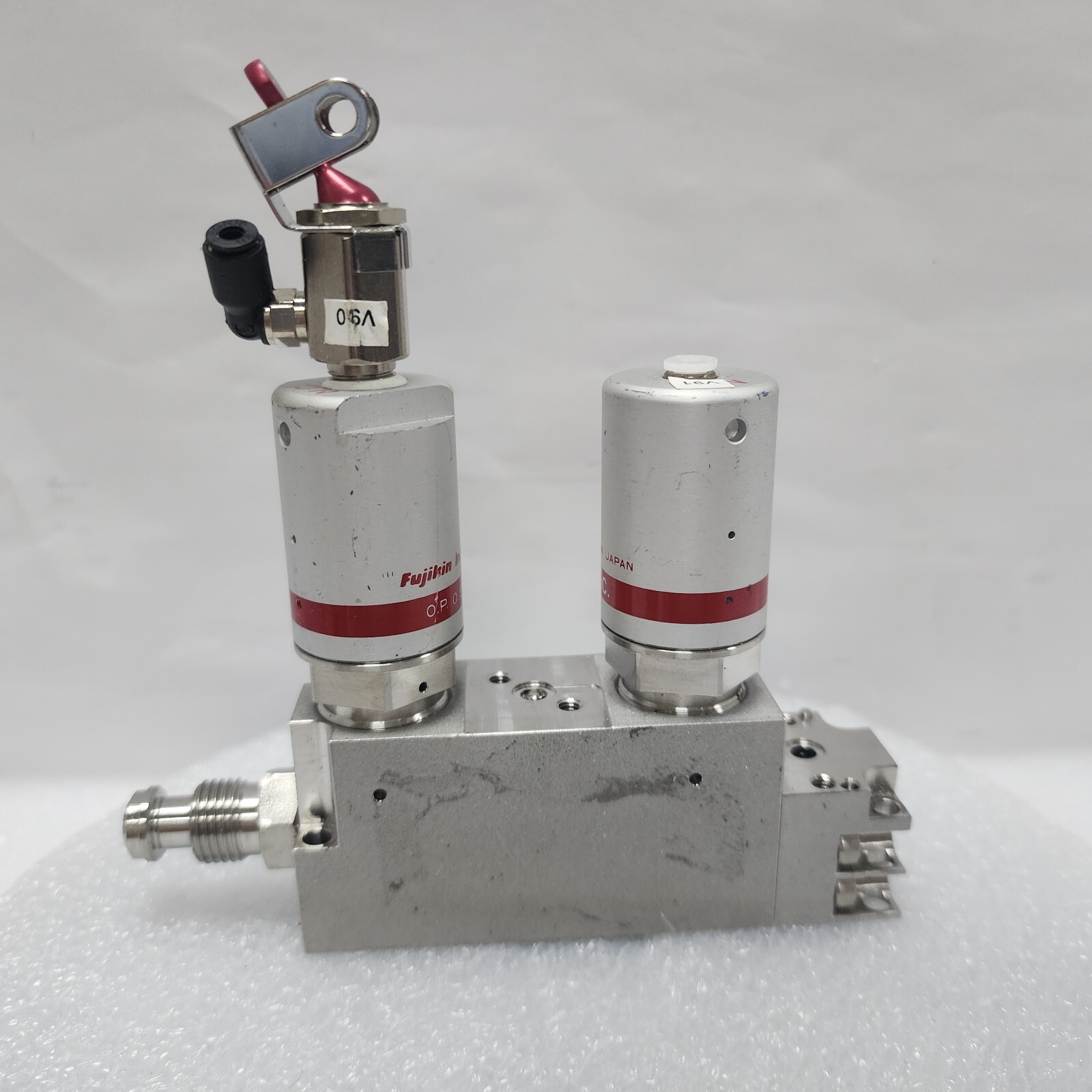 Fujikin 0.P. 0.5-0.6 MPa, C No. 477943, Type N.C Assy. Valve,Used,Japan_96976