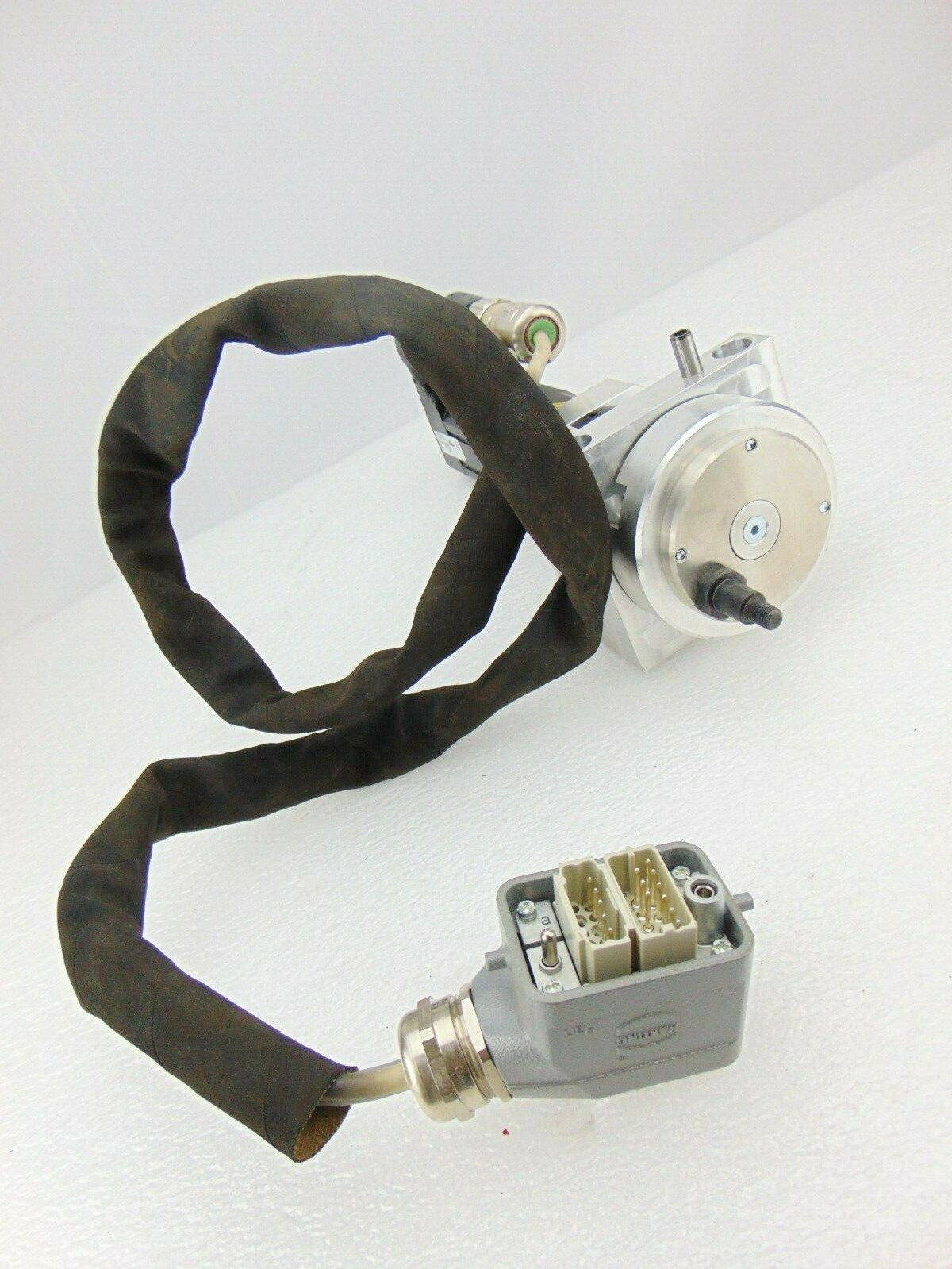 LTi Drives LSH-050-3-30-48/T1,B,V,S4, 3PH PM Servo Nuegart PLE 60 F-Nr 2148743-1