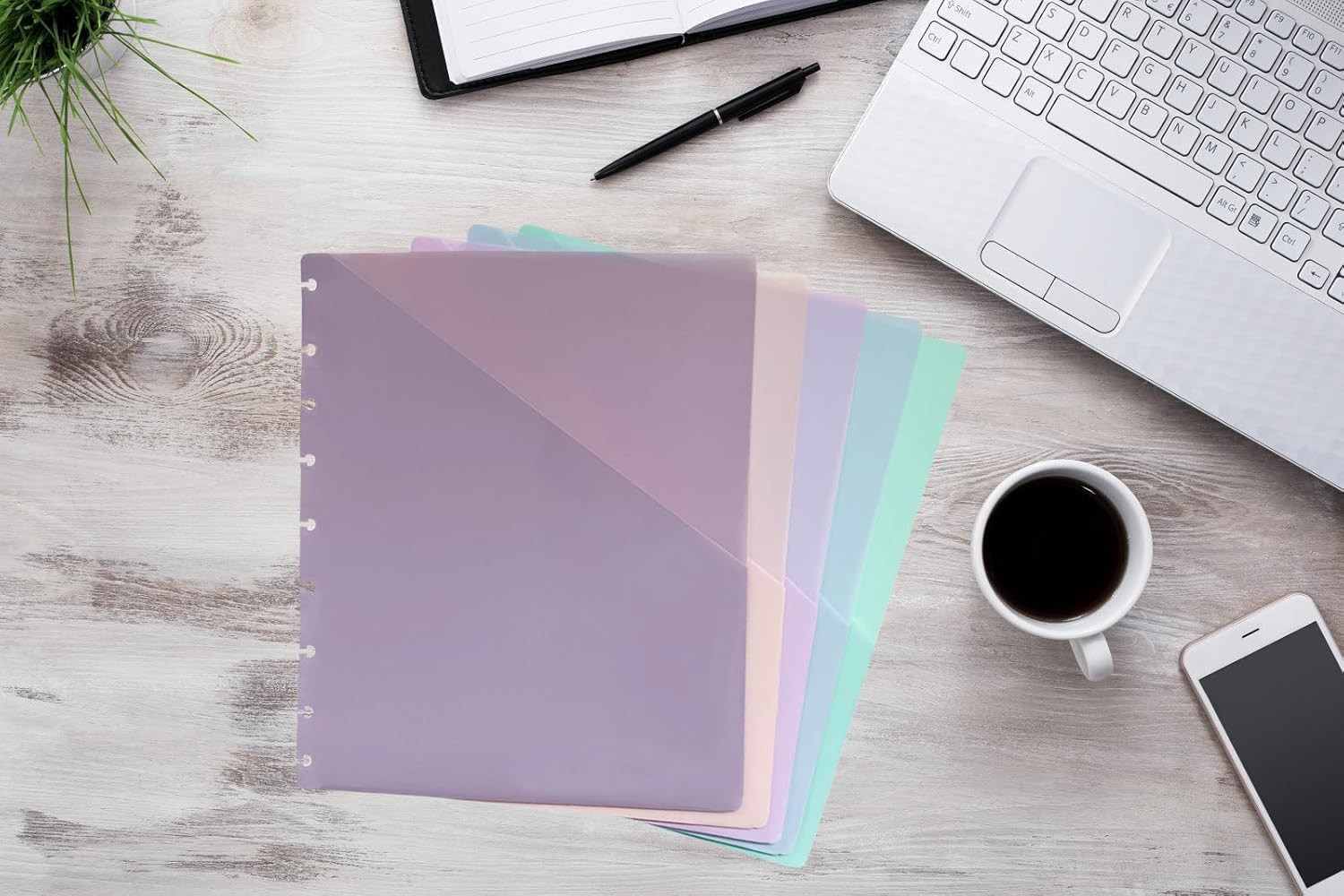Discbound Classic Notebook with Pockets & 5 Plastic Index Dividers, 7×9.25