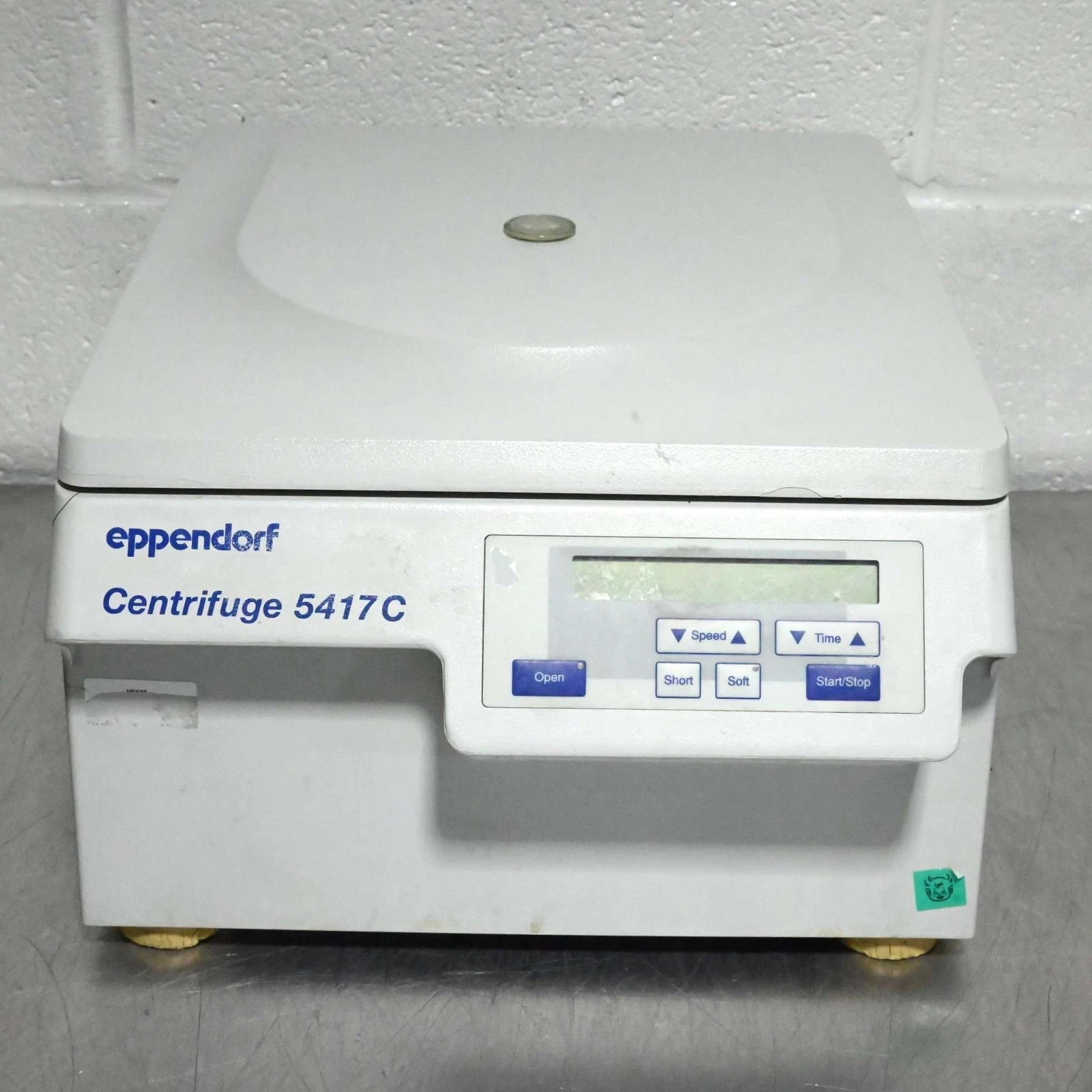 Eppendorf 5417C Centrifuge 14000 RPM w/F45-30-11 Rotor + Warranty