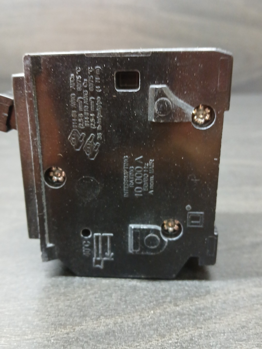 (Lot of 2) Square D HOM230 Circuit Breaker 2-Pole 30-Amp 120v/240v Plug-In New