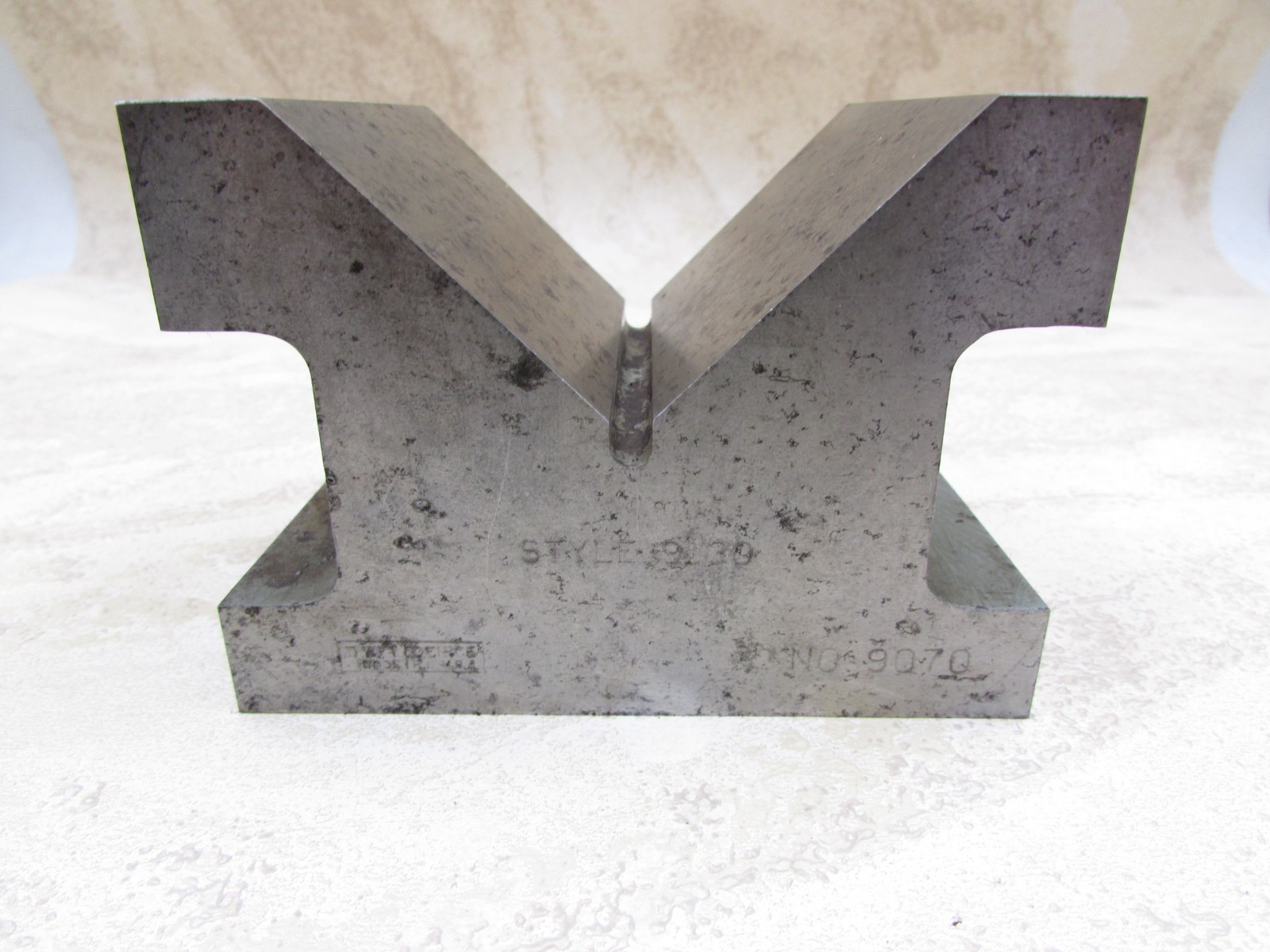 2 Taft Peirce USA, Model NO. 9070 Style 9130 V Blocks, 4″ X 2 7/8″ X 2 7/8″