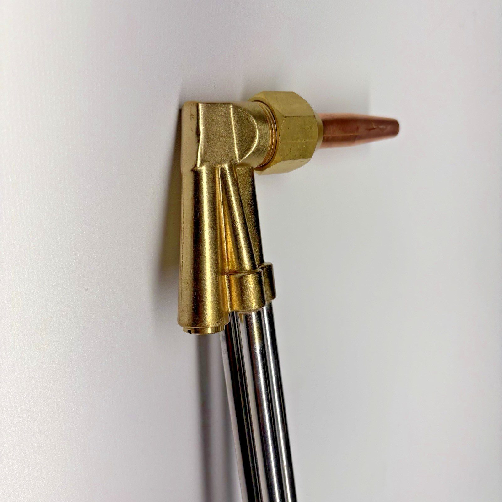 Olsen 19-3/4″ Victor-Style Oxygen/Acetylene Cutting Torch (Model 57913)