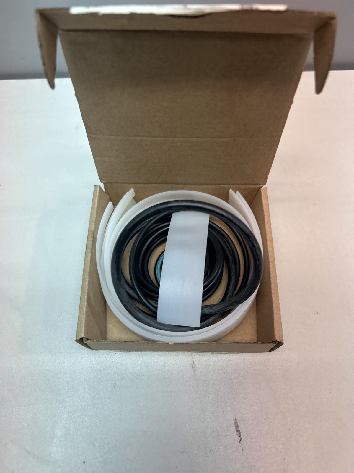 METSO SP SET B1C 13 L PTFE + VITON HIGH TEMP SERVICE KIT Set Code: H026193