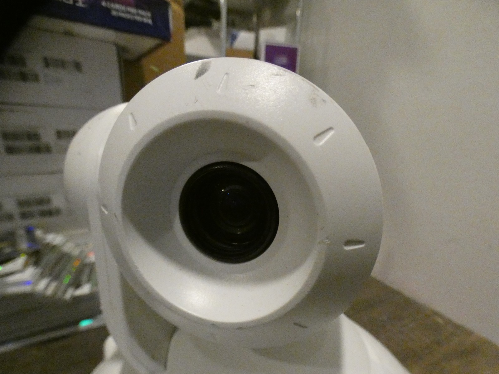 Vaddio 999-9995-000W ConferenceSHOT AV HD Conference Room System PTZ Camera
