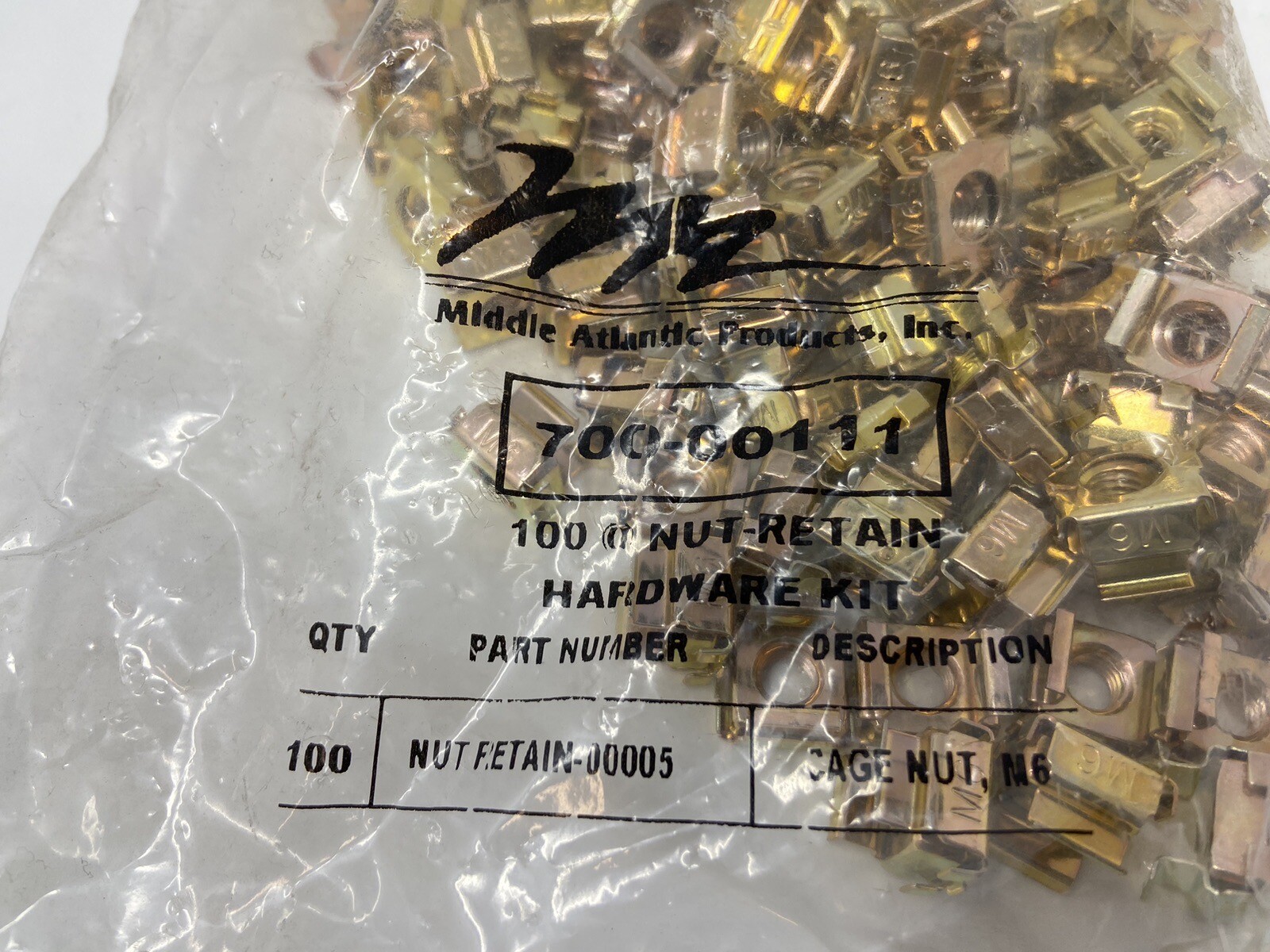 400 Count – Middle Atlantic Nut Retain 00005 Cage Nuts