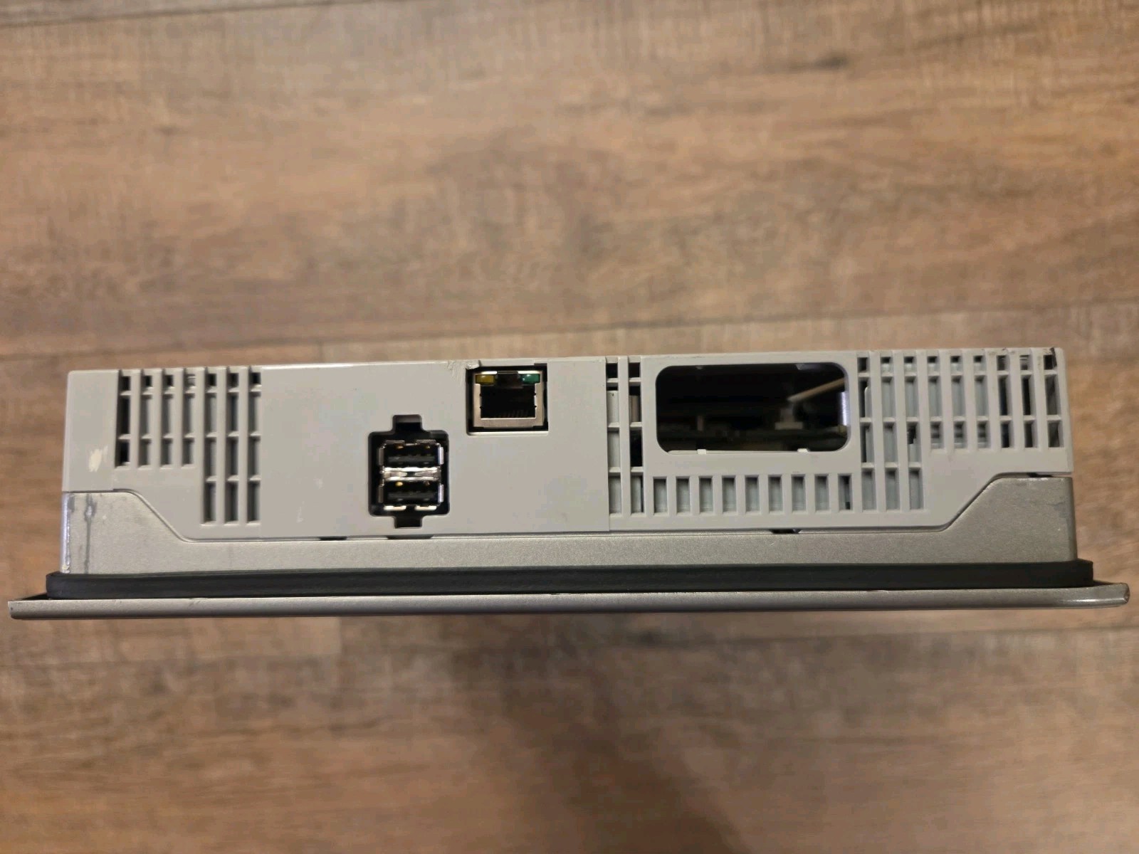 PRO-FACE 3280024-11, AGP3650-T1-AF HMI TOUCH SCREEN, 100-240V AC Demo Unit