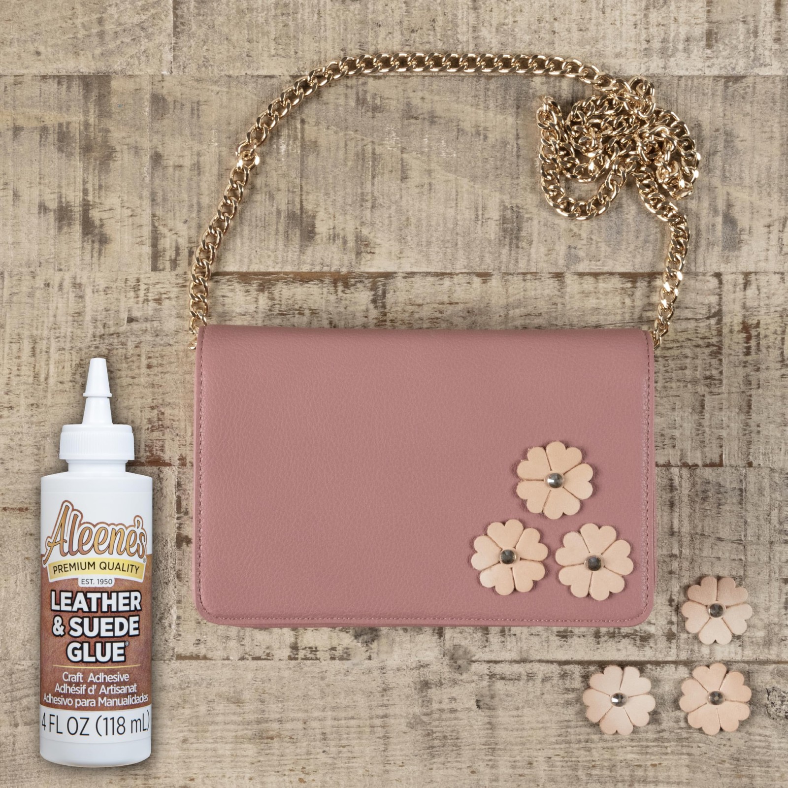 Aleene’s Leather & Suede Glue, Adhesive For Crafts, 4 fl oz, Clear