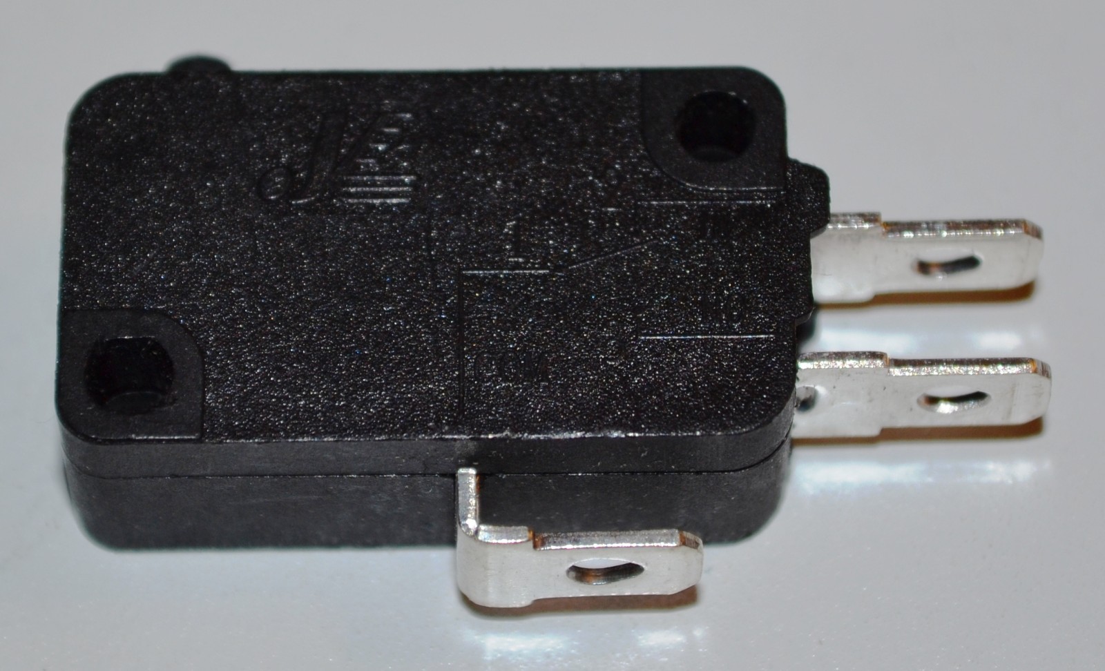 Manufacturer Approved Replacement Gersung GSM-V1601A2 Micro Switch NO & NC