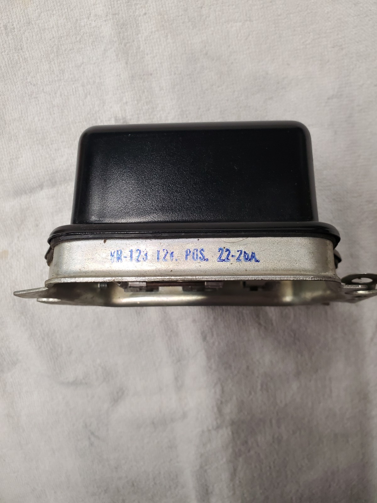 New NOS ECHLIN 12 VOLT 22-26 Amp Voltage Regulator VR 123 AMC GM STUDEBAKER