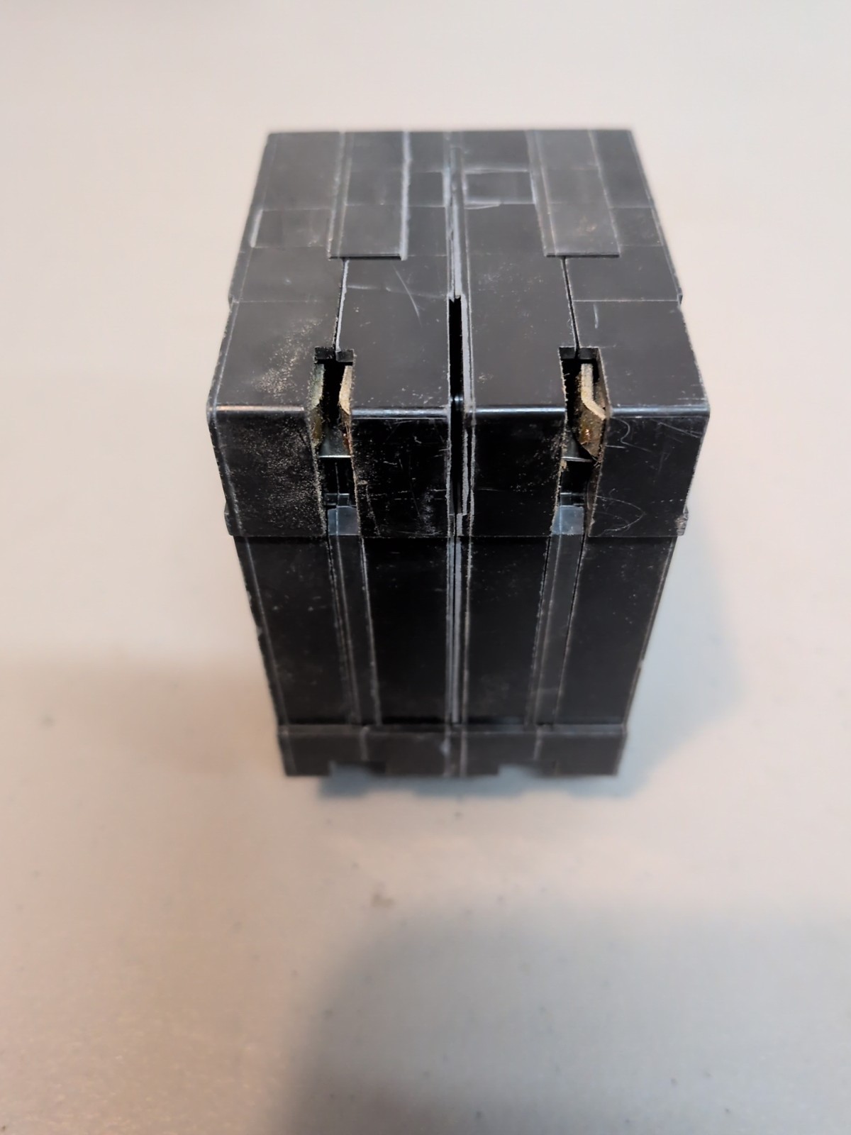 Square D Homeline HOMT2020230CP Quad Circuit Breaker 20/30 Amp