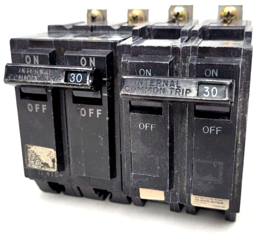 Lot of 2 – THQB2130 GE 30 Amp Circuit Breaker – Next Day Option