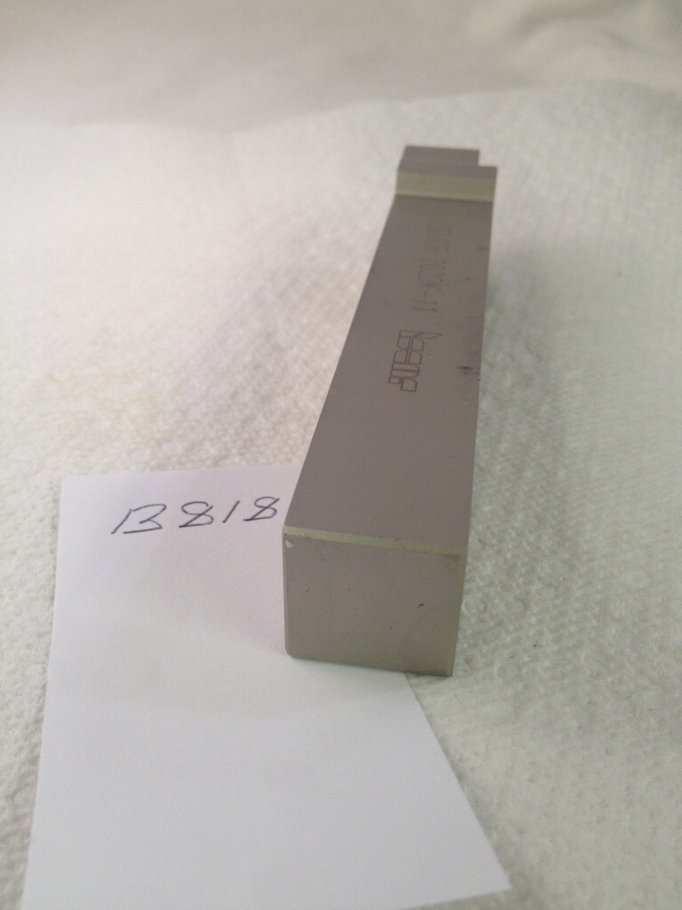 1 NEW ISCAR TOOL HOLDER SDJCR 2020K-11. ISRAEL MADE.03600887. {B818}