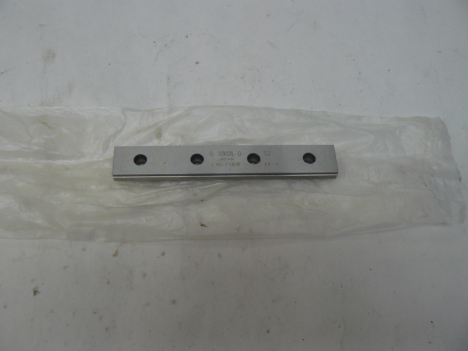 IKO LWLF1/8B linear rail 4-3/4 inches long new