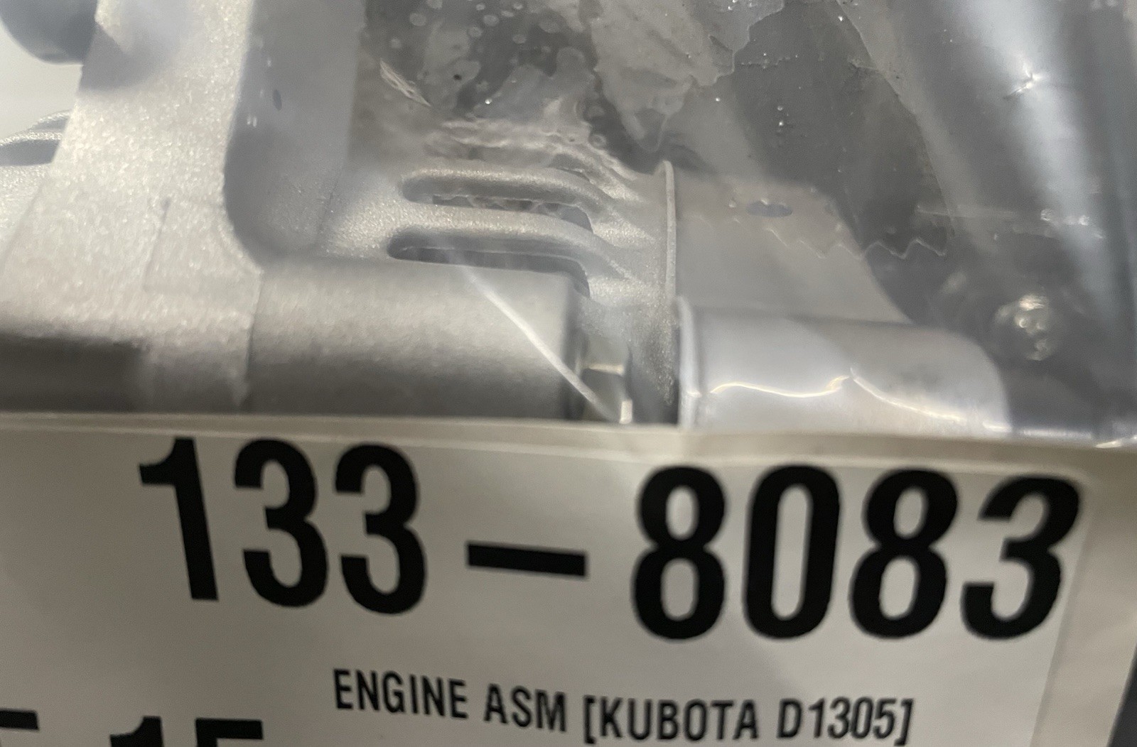 New Toro/ Kubota Engine 133-8083,1J991-24000 Model 1J99124000, D1305-EF03