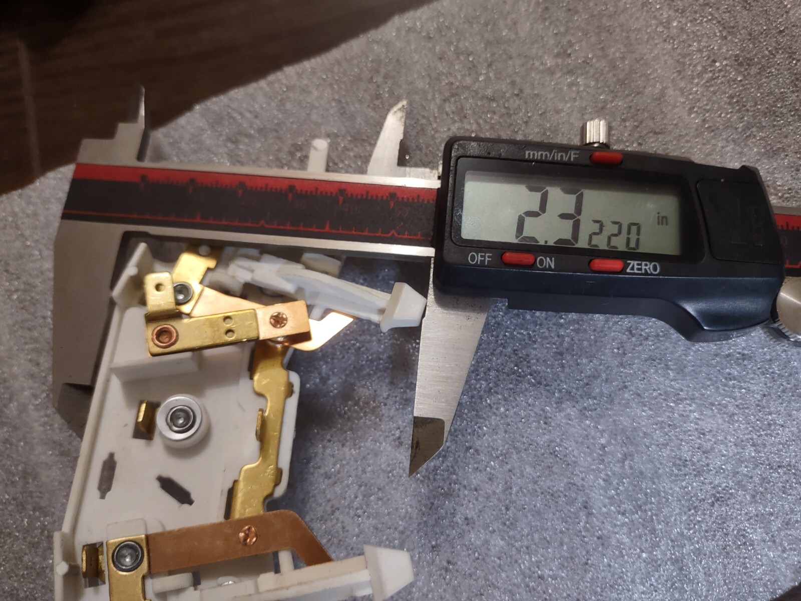 Emerson US – Stationary Switch Double contact EM2050 ER2050