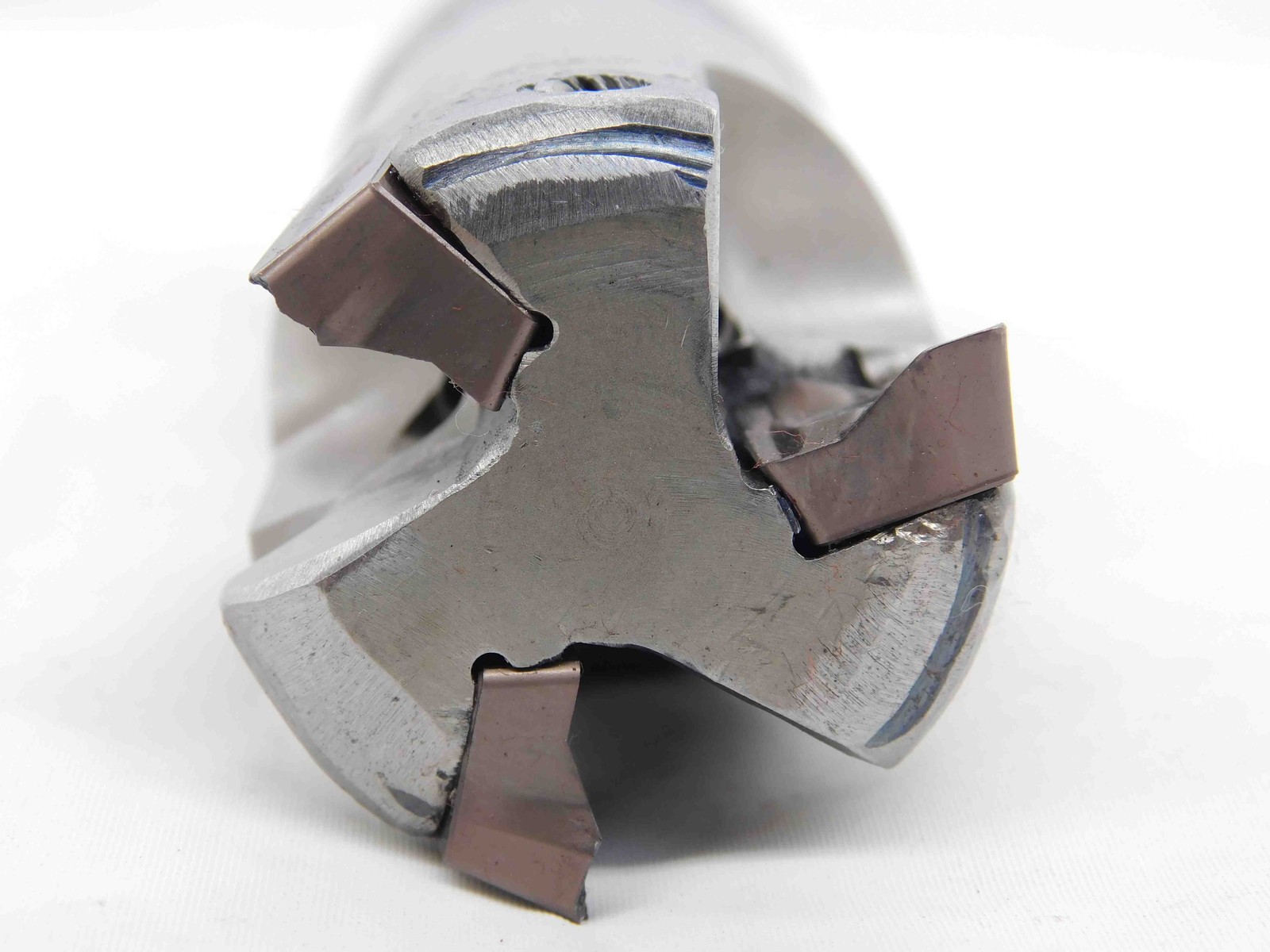 1 1/4 DIA. 4 1/2 OAL COOLANT THRU INDEXABLE END MILL 1 1/4 SHANK 3 FLUTE 1.25