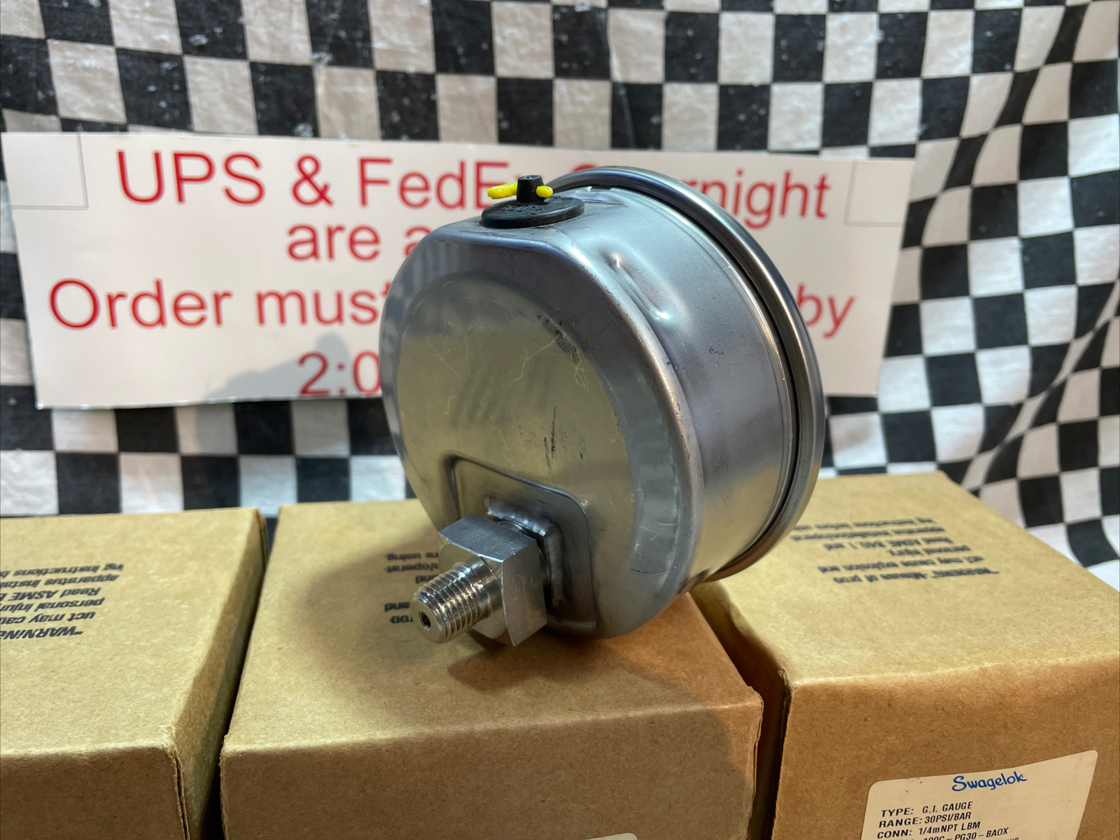SWAGELOK PGI-100C-PG30-BAOX, PGI-100C-PG30-BA0X, Pressure Gauge 30 PSI, LOT OF 4