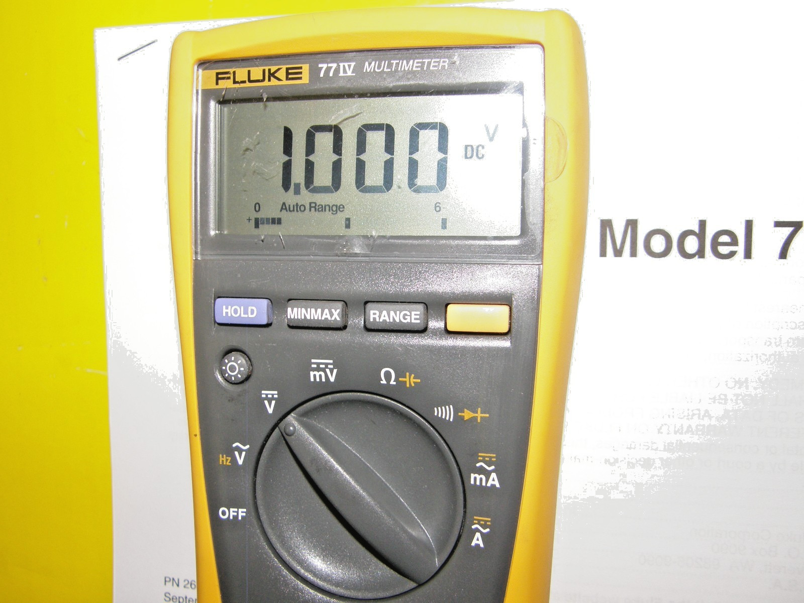 FLUKE 77IV Multimeter EXCELLENT CONDITION w NEW FLUKE TL75 PROBES