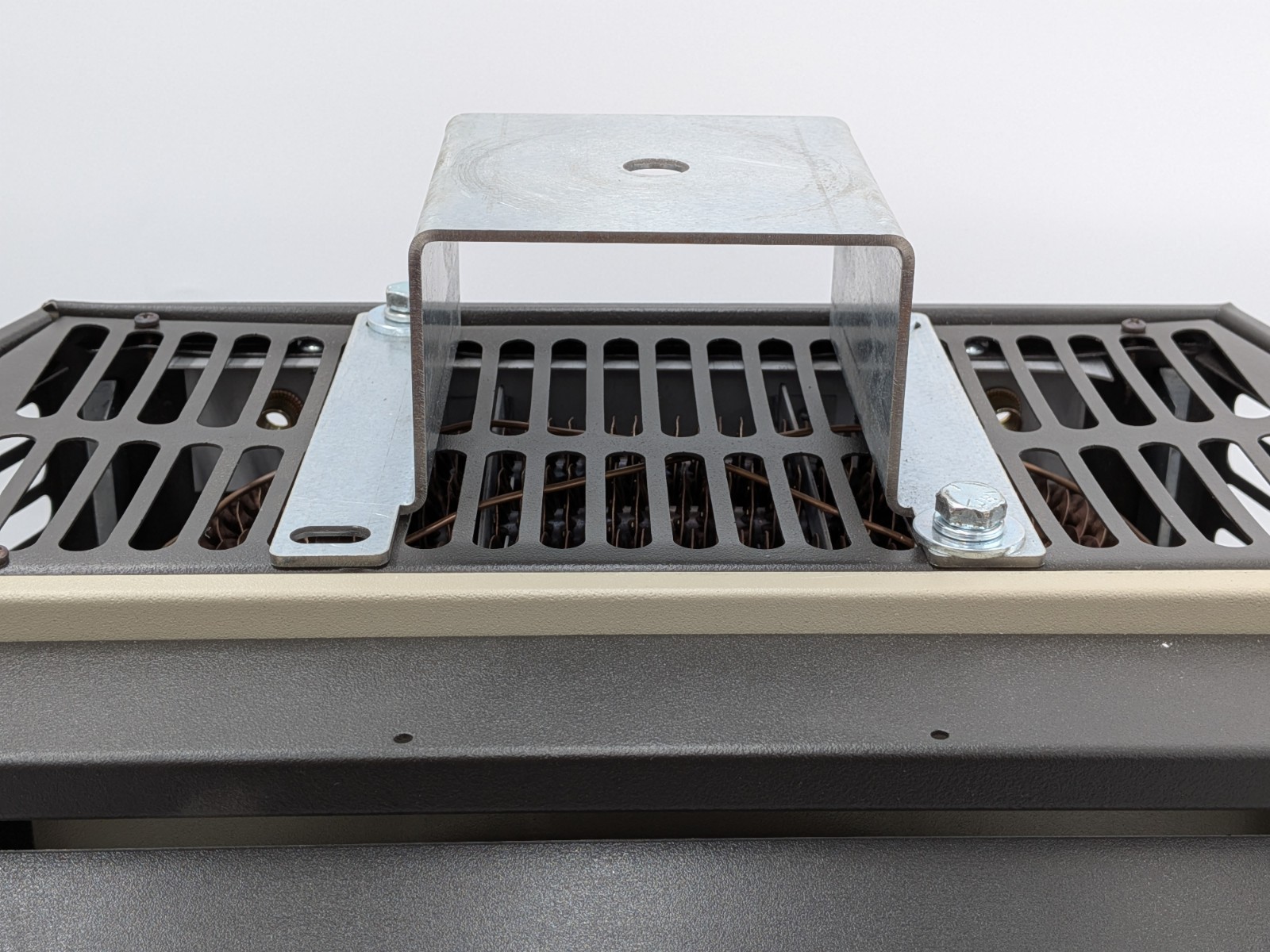 TPI HF2B5105N Taskmaster Electric Unit Heater 208/240V 3700/5000 Watt